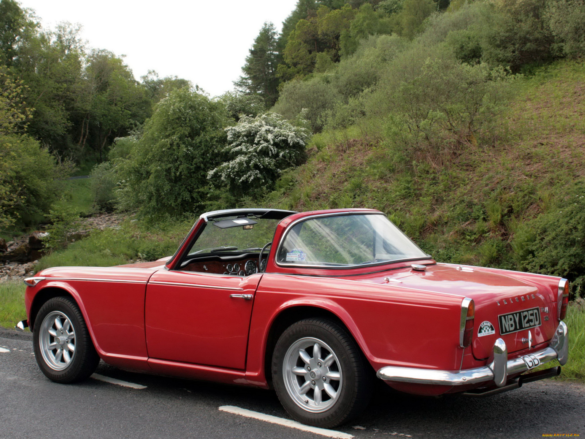 автомобили, triumph