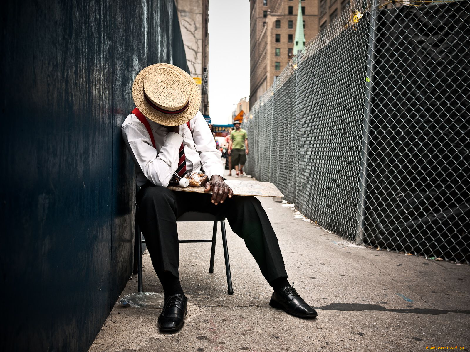 dave, beckerma, the, thinker, in, city, мужчины, unsort, шляпа, стул