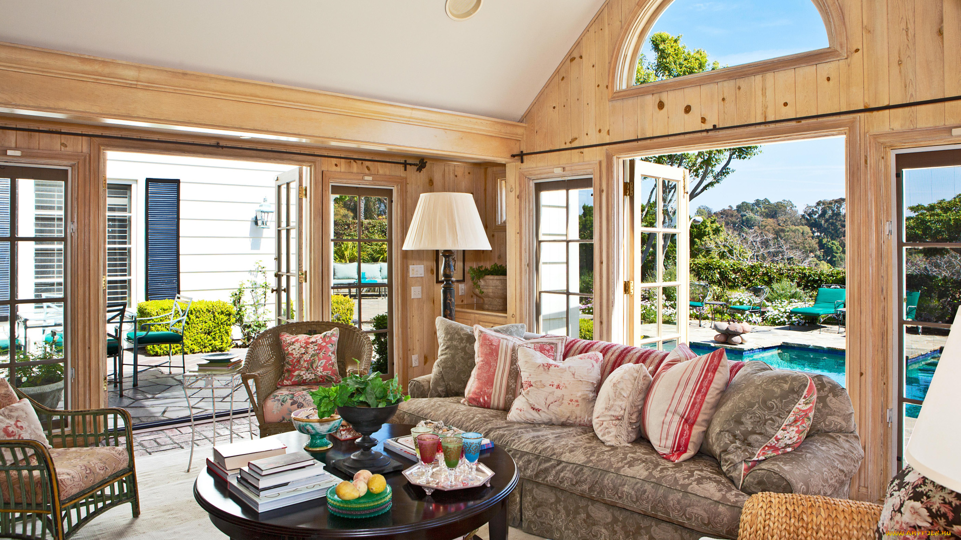 интерьер, веранды, террасы, балконы, бассейн, комната, диваны, кресло, фрукты, подушки, лампа, вентилятор, природа, книги, стол
