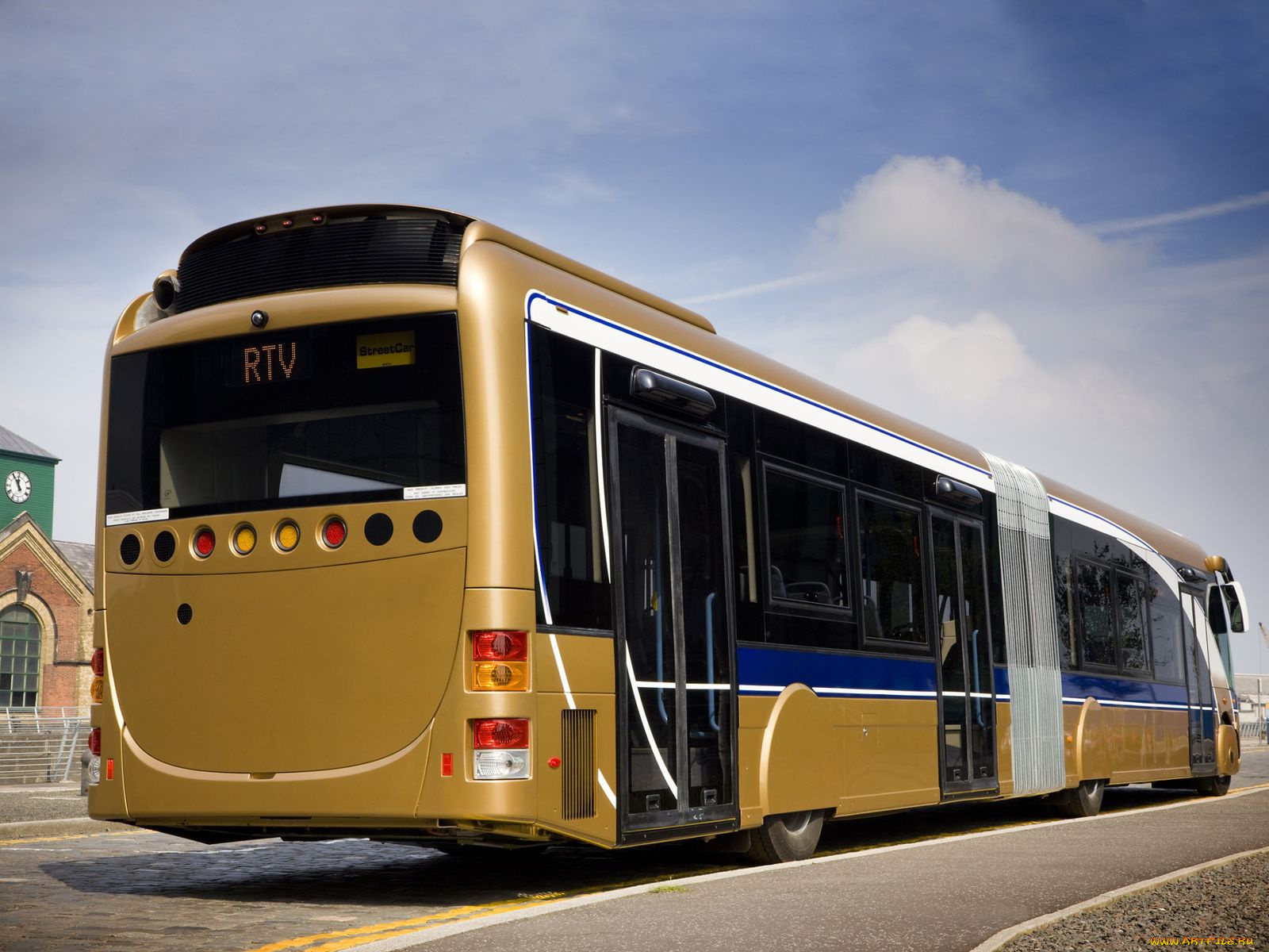 автомобили, автобусы