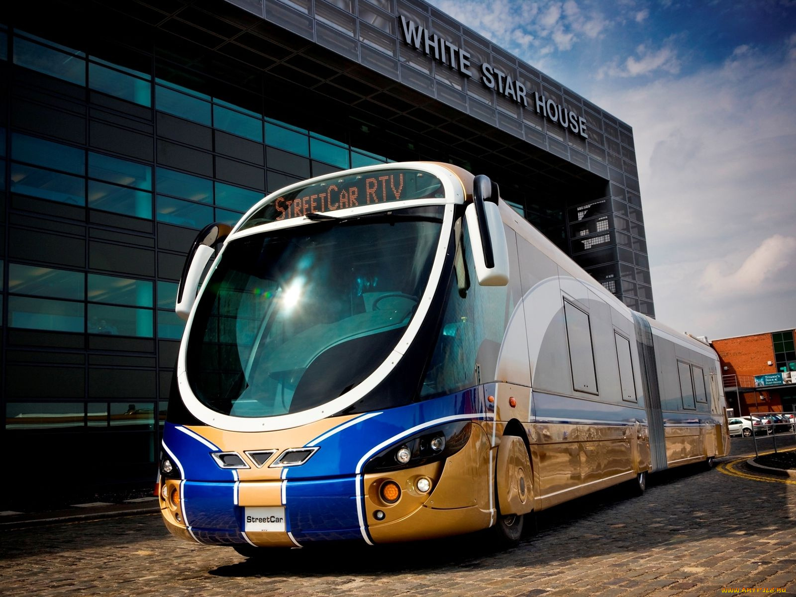 автомобили, автобусы