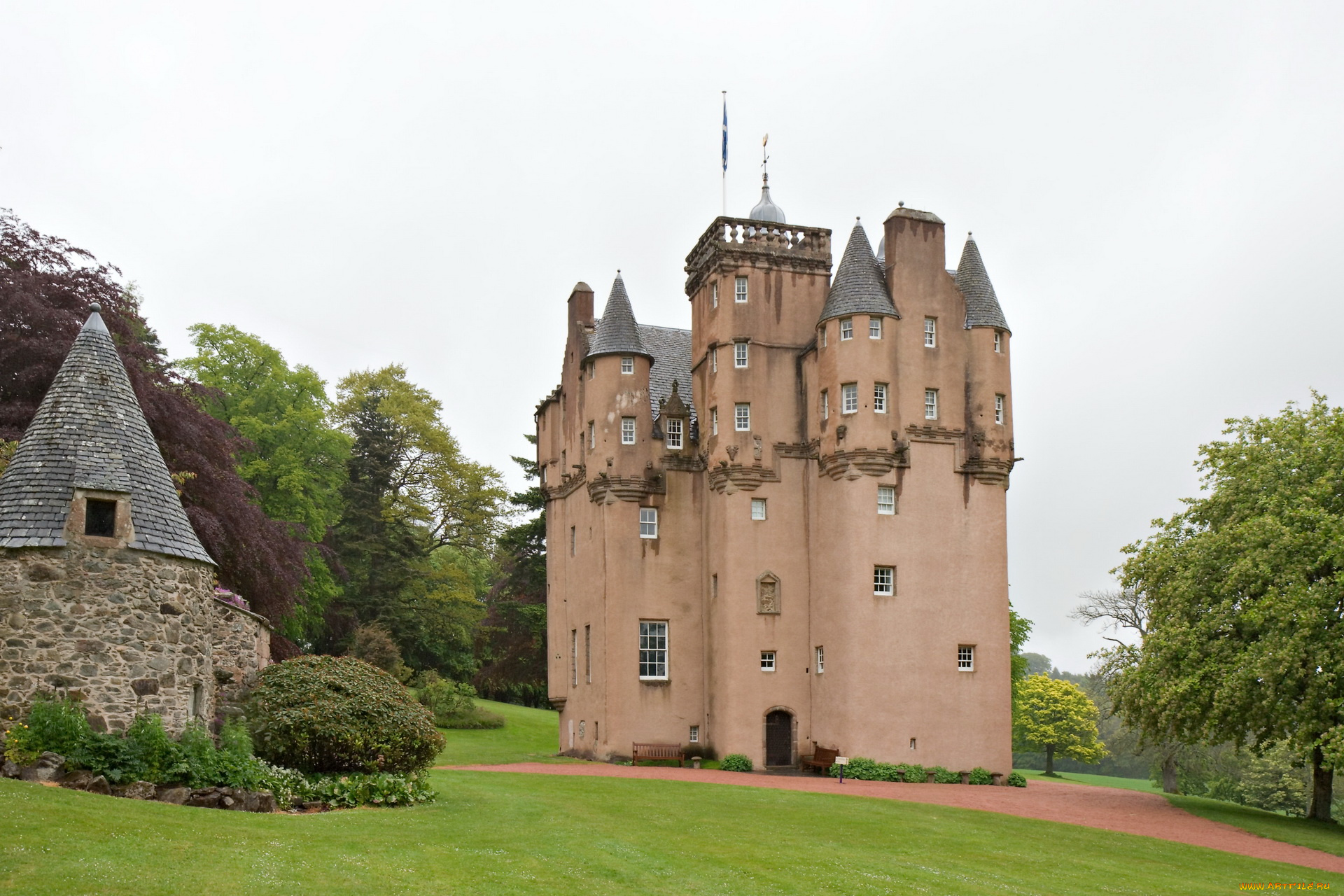 craigievar, castle, scotland, города, дворцы, замки, крепости, деревья, башни, замок