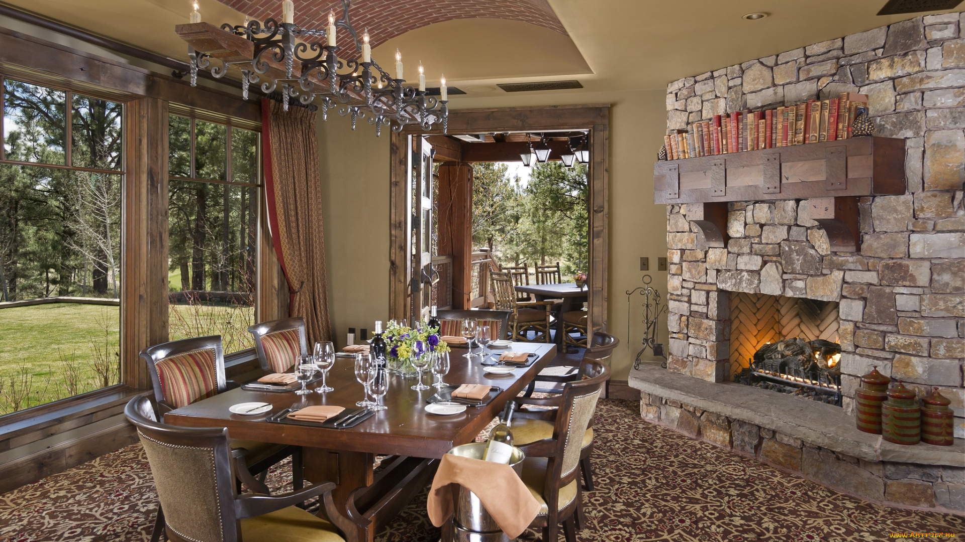 интерьер, столовая, камин, сервировка, стол
