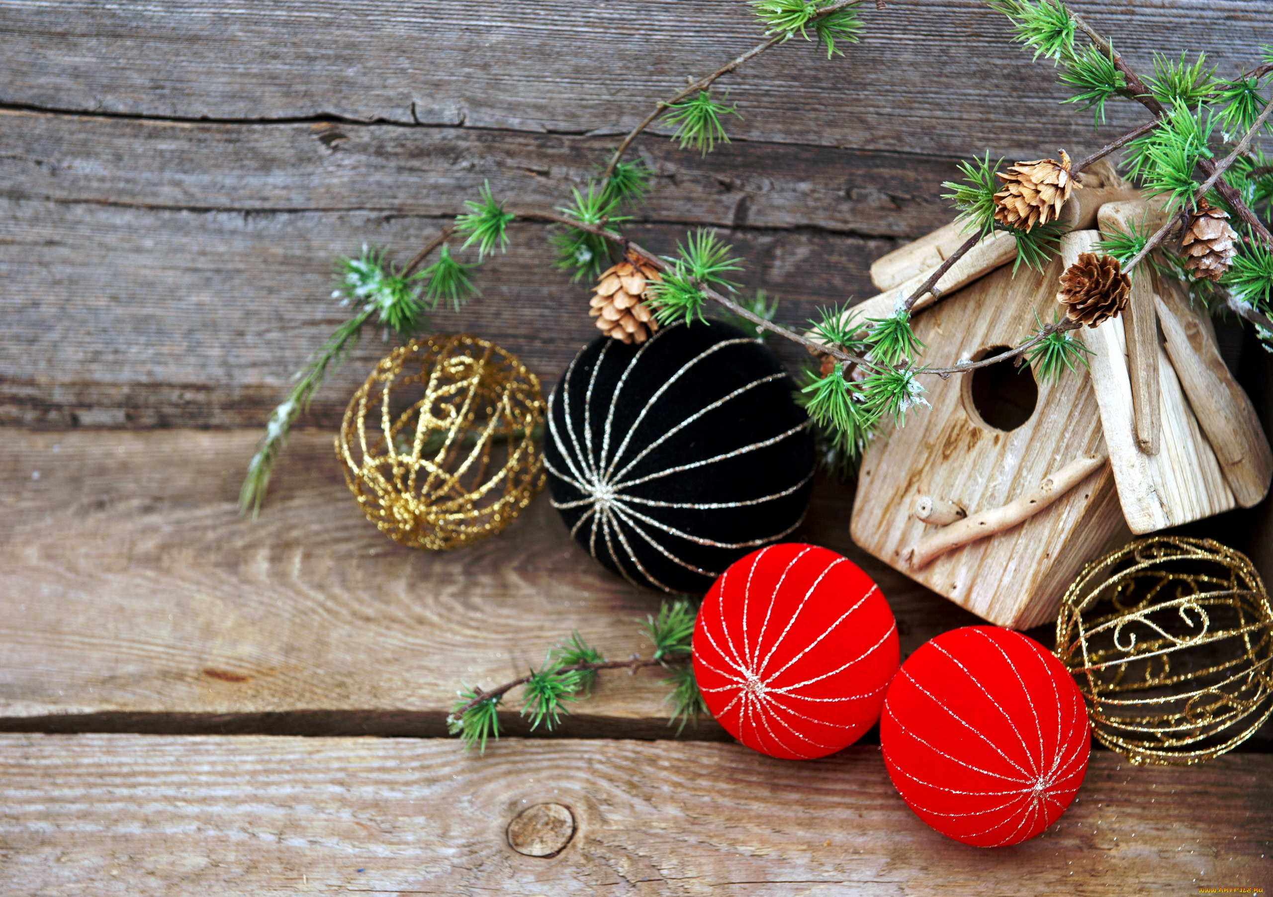 праздничные, шарики, скворечник, шишки