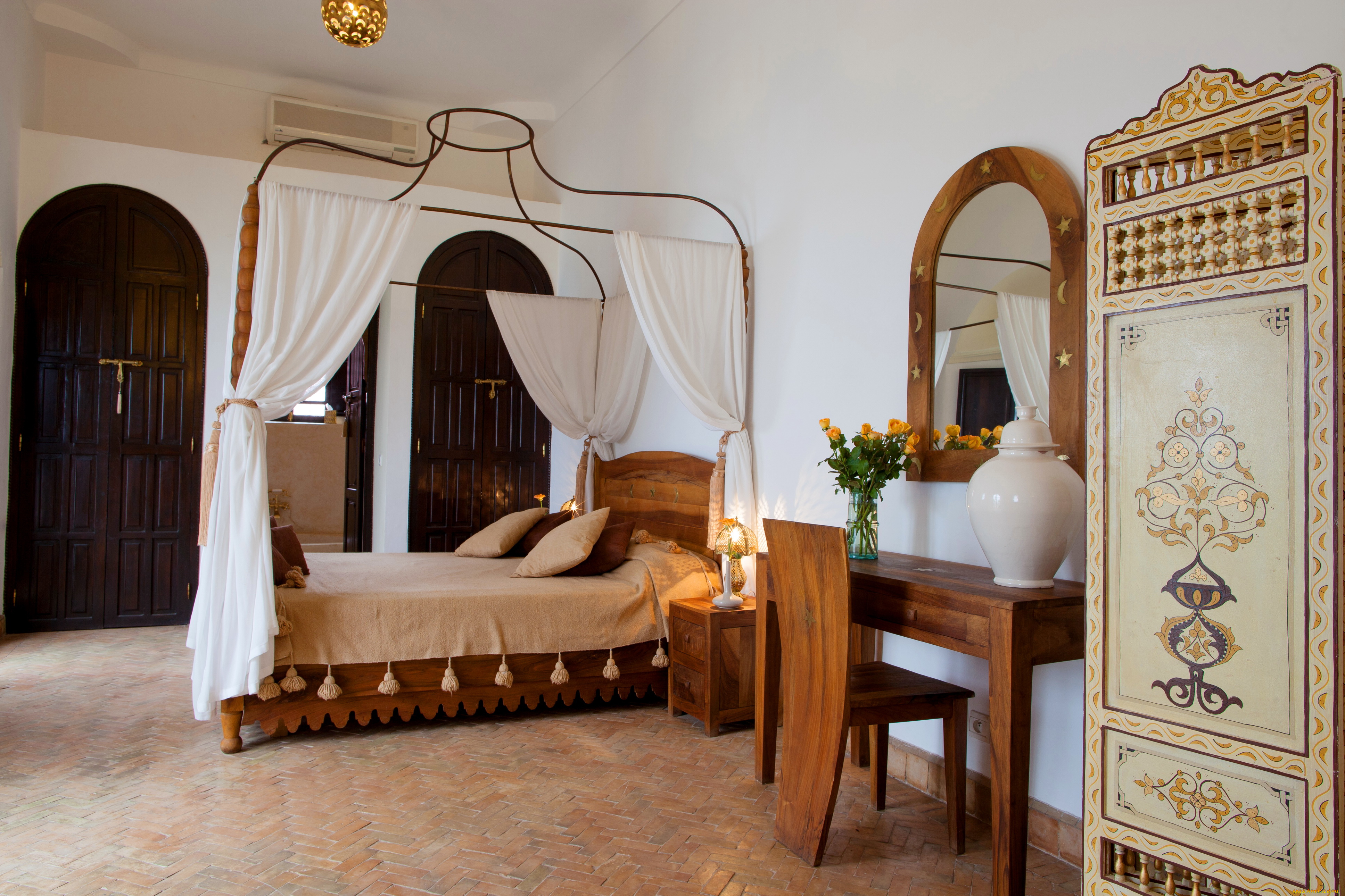 интерьер, спальня, постель, кровать, трюмо