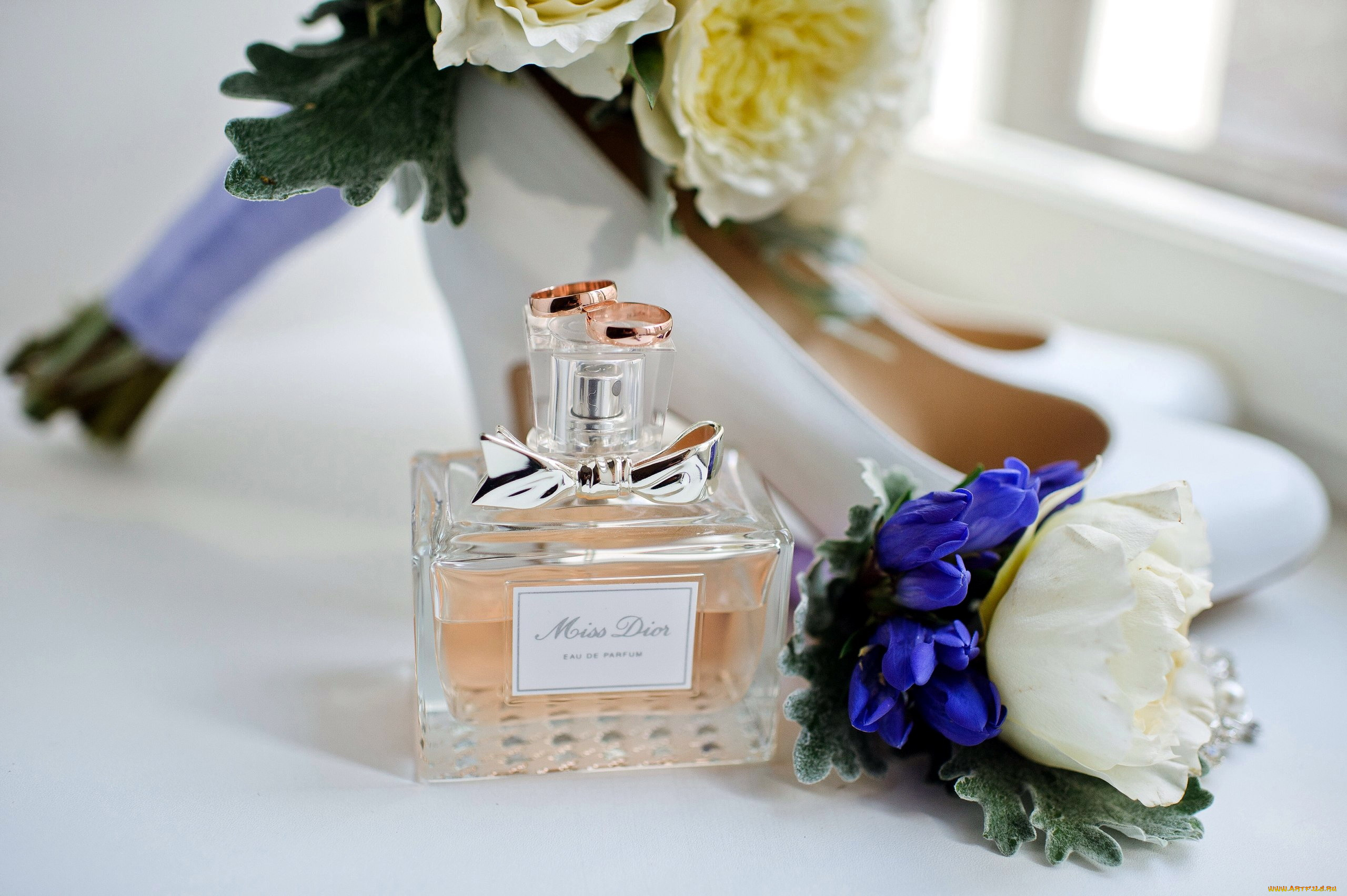 разное, косметические, средства, , духи, туфли, цветы, духи