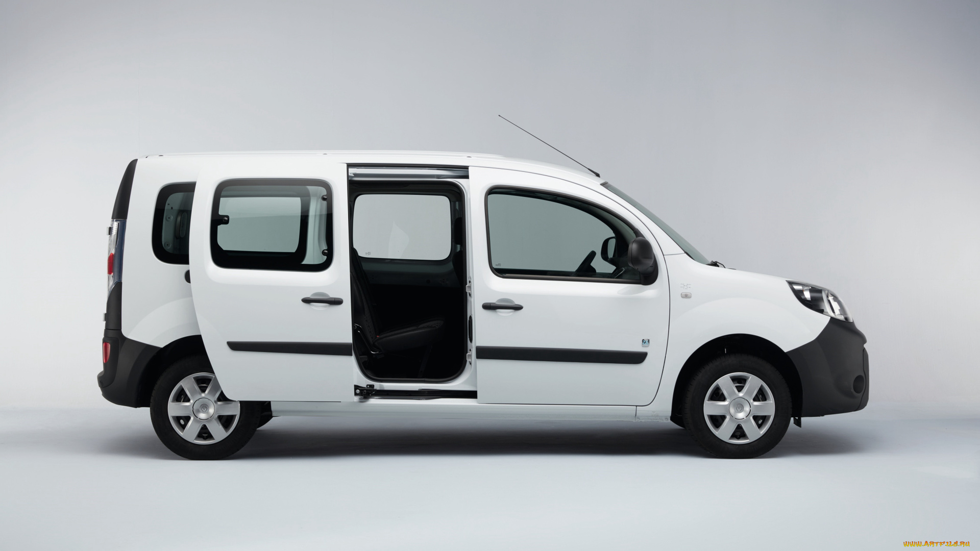 автомобили, renault