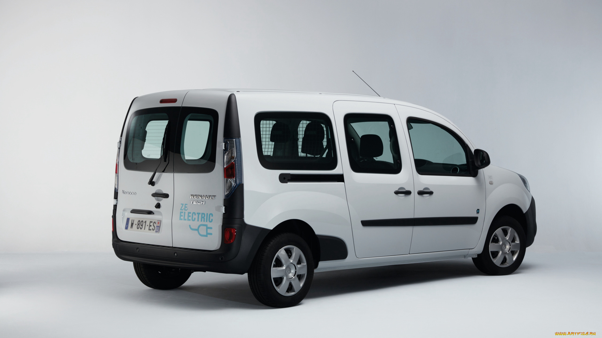 автомобили, renault