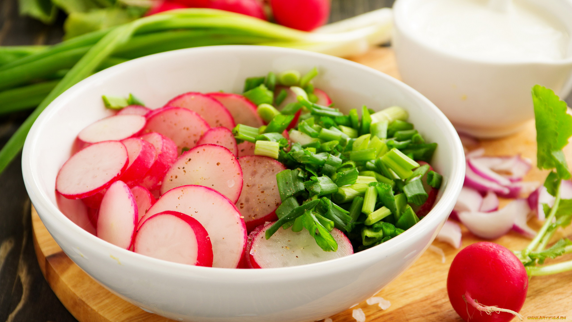 еда, редис, , репа, , редька, красный, салат, зеленый, лук, сметана