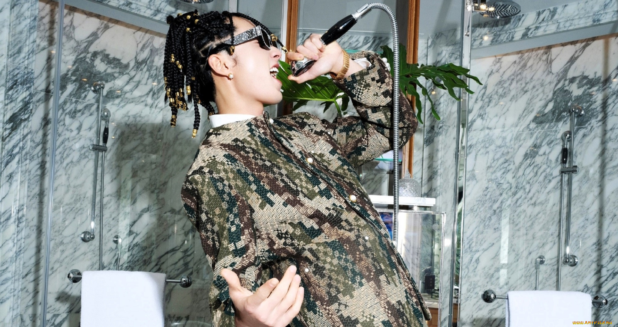 wang, hedi, , dylan, wang, мужчины, косички, очки, пиджак, душ, ванна