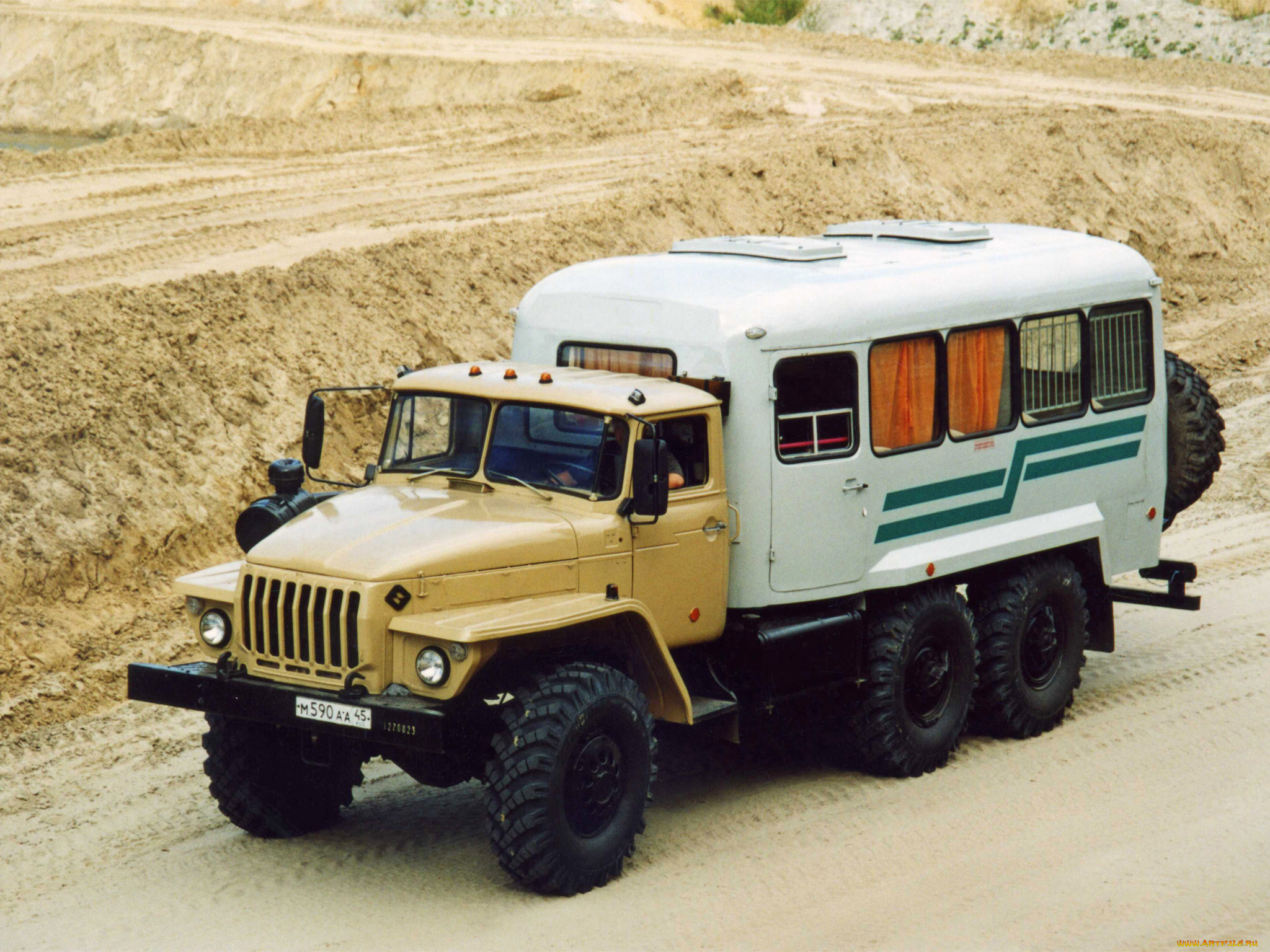 автомобили, урал, kavz