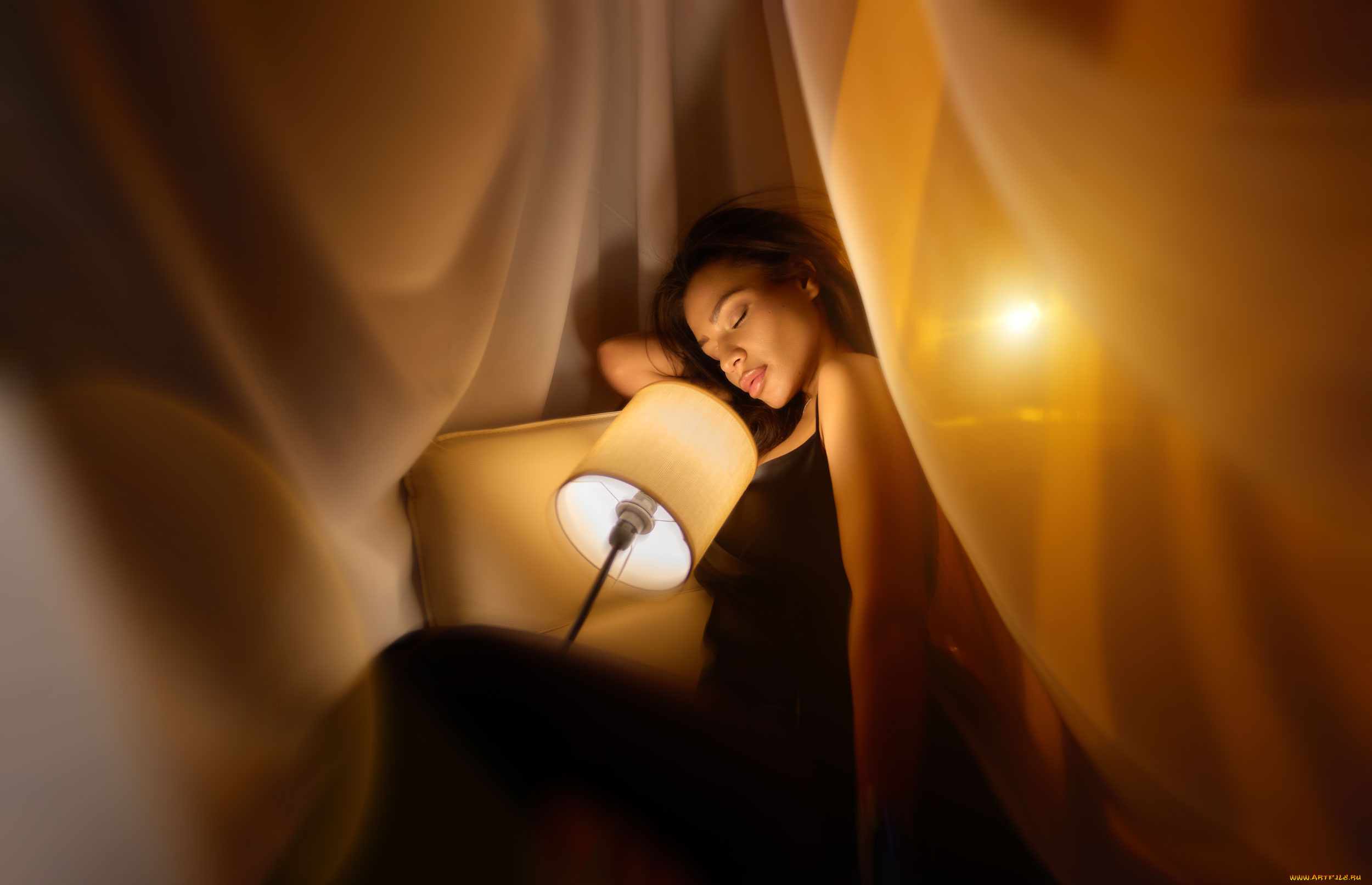 красивая, девушка, девушки, -, брюнетки, , шатенки, девушка, женщина, брюнетка, темноволосая, сексуальная, модель, звезда, позирует, разная, обувь, верхняя, стильная, одежда, нижнее, эротическое, бельё, трусы, лифчик, колготки, чулки, аксессуары, макияж, и, множество, элементов, на, фотографии