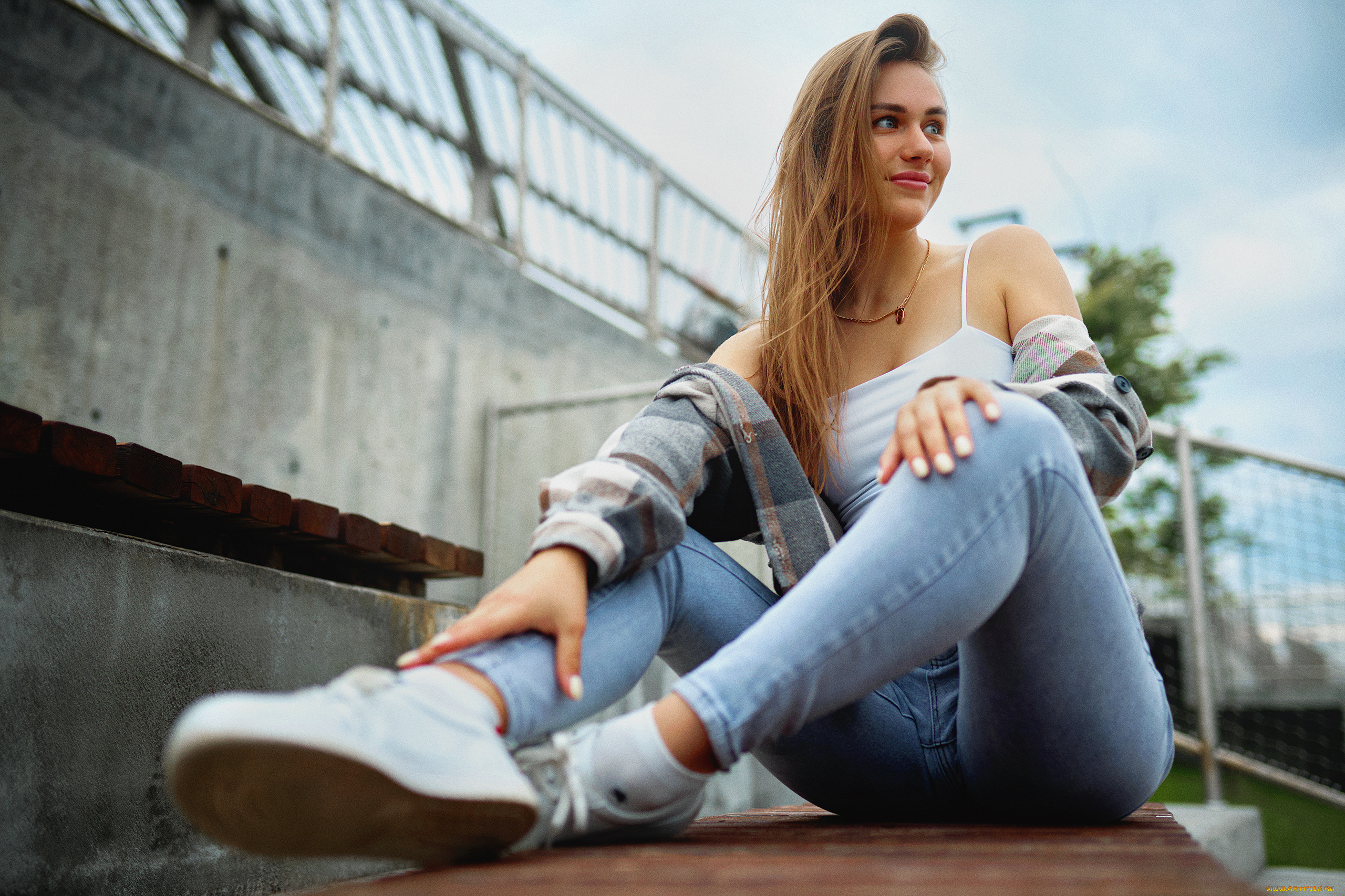 красивая, девушка, девушки, -, брюнетки, , шатенки, девушка, женщина, шатенка, темноволосая, сексуальная, модель, звезда, позирует, разная, обувь, верхняя, стильная, одежда, нижнее, эротическое, бельё, трусы, лифчик, колготки, чулки, аксессуары, макияж, и, множество, элементов, на, фотографии