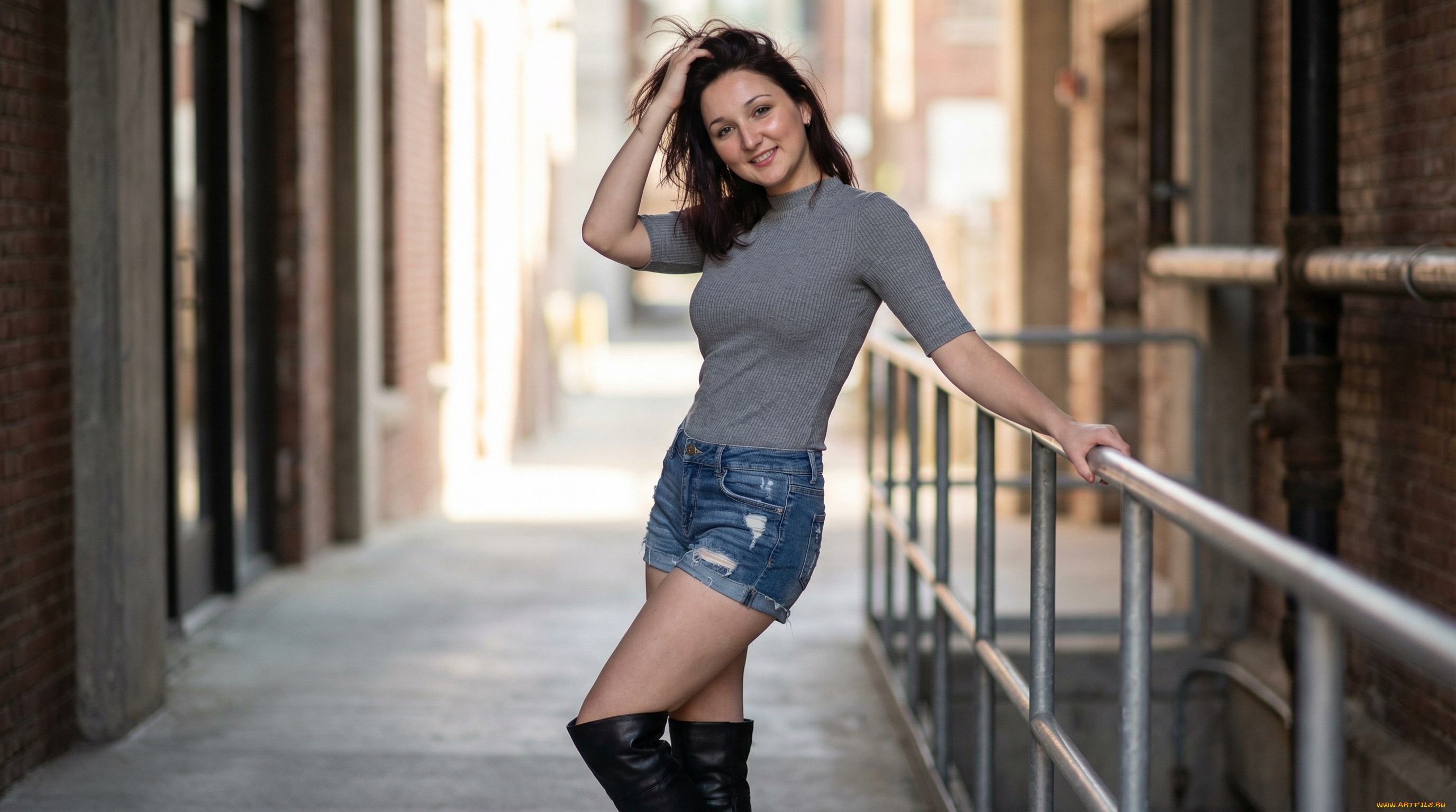 красивая, девушка, девушки, -, брюнетки, , шатенки, девушка, женщина, брюнетка, темноволосая, сексуальная, модель, звезда, позирует, разная, обувь, верхняя, стильная, одежда, нижнее, эротическое, бельё, трусы, лифчик, колготки, чулки, аксессуары, макияж, и, множество, элементов, на, фотографии