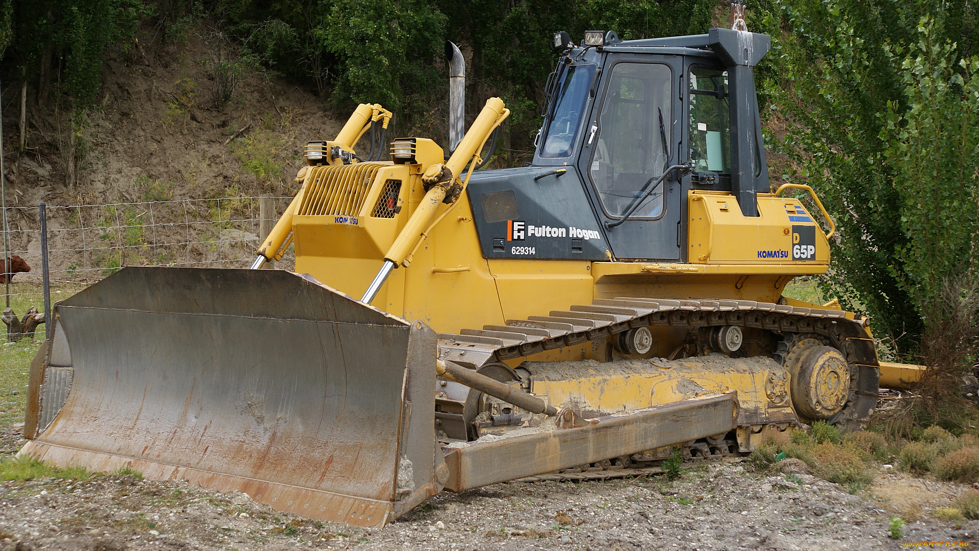komatsu, d-65p, dozer, техника, бульдозеры, ковш, бульдозер, тяжелый