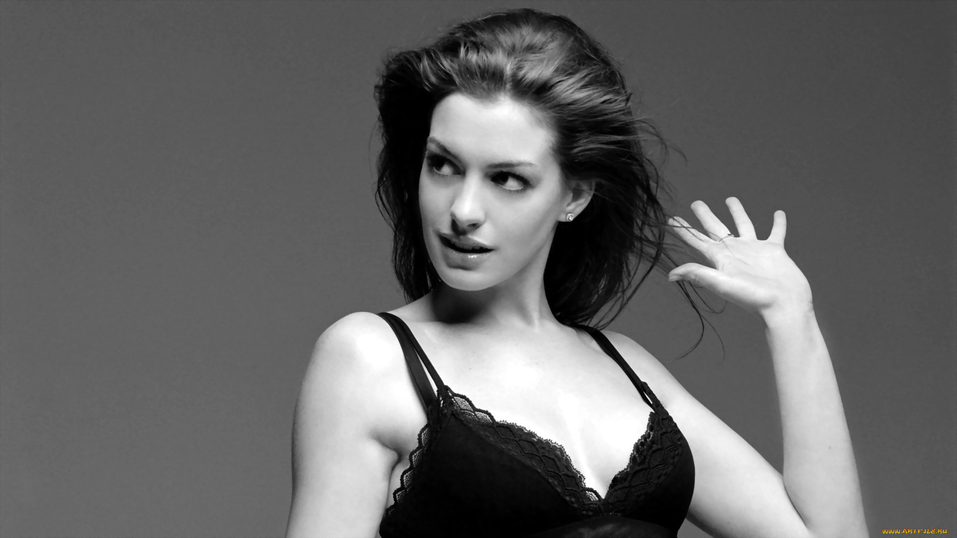 девушки, anne, hathaway, актриса, черно-белая, платье