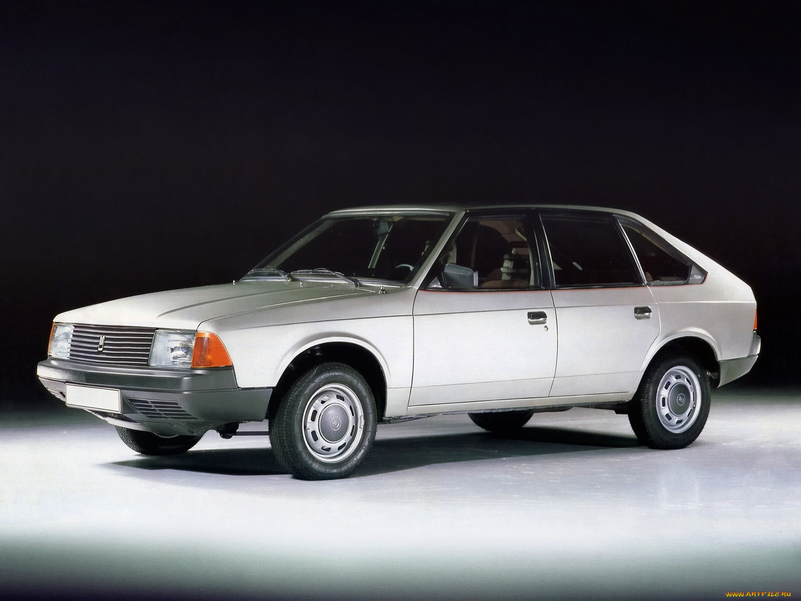 автомобили, москвич