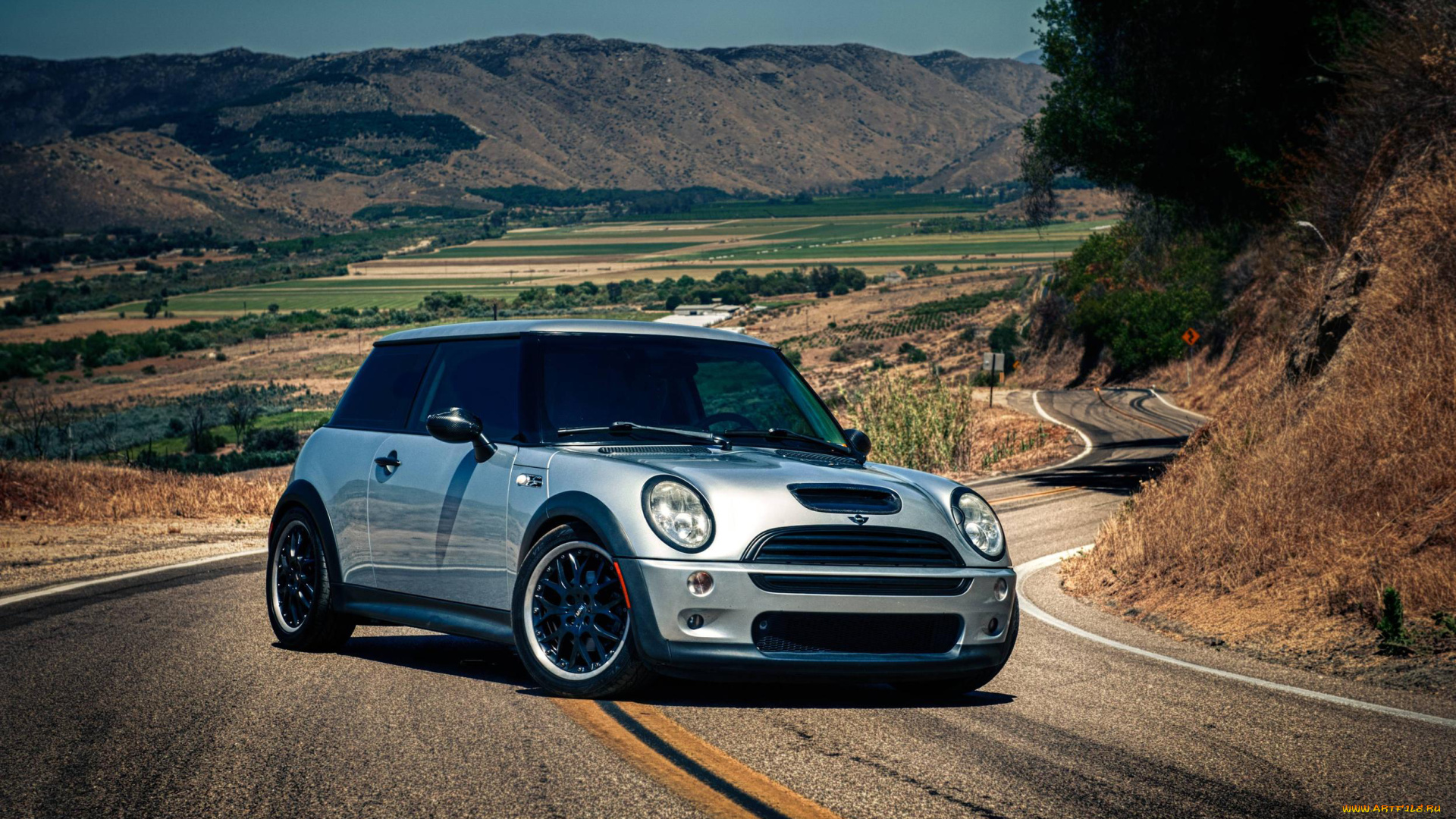 автомобили, mini