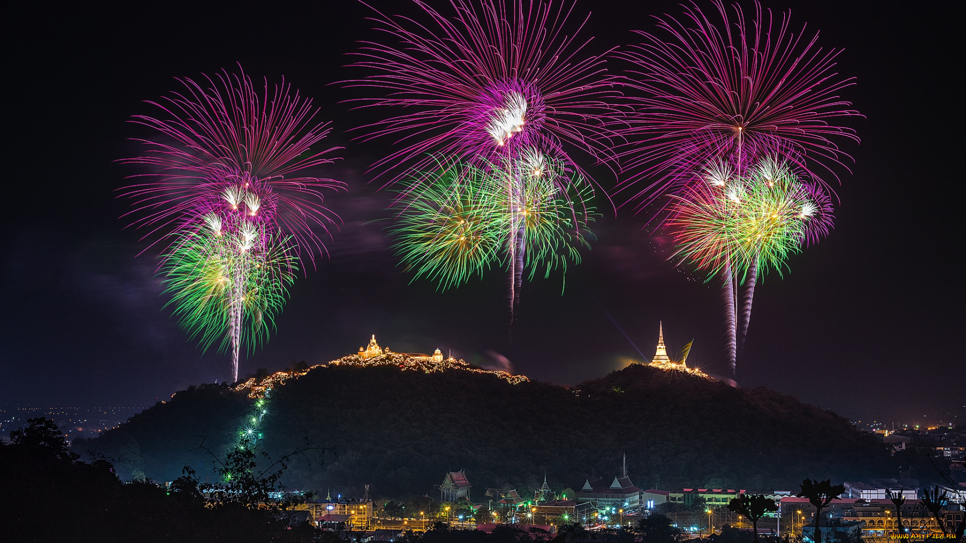 разное, салюты, , фейерверки, город, горы, пейзаж, вечер, праздник