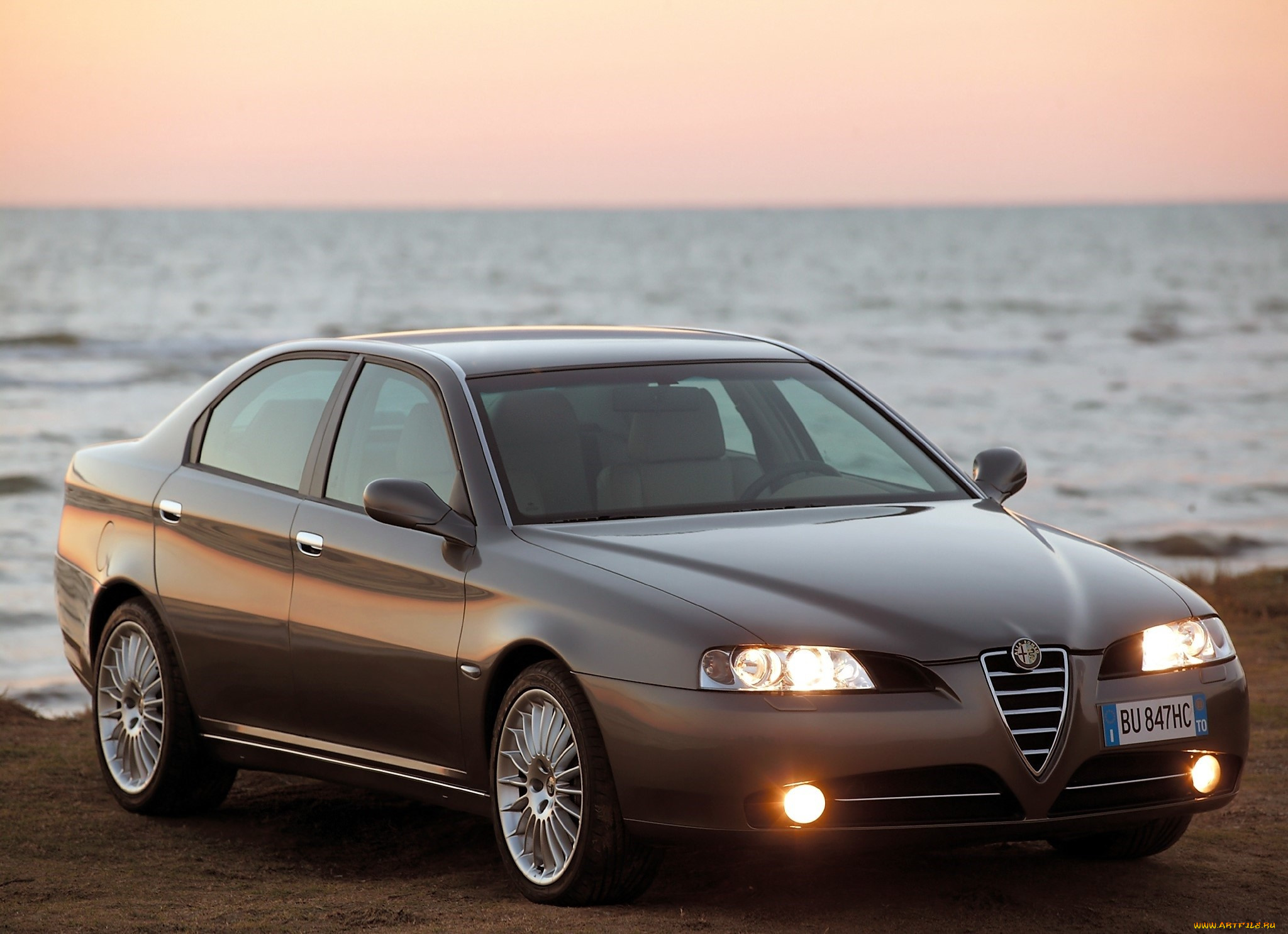 автомобили, alfa, romeo, коричневый, берег, море