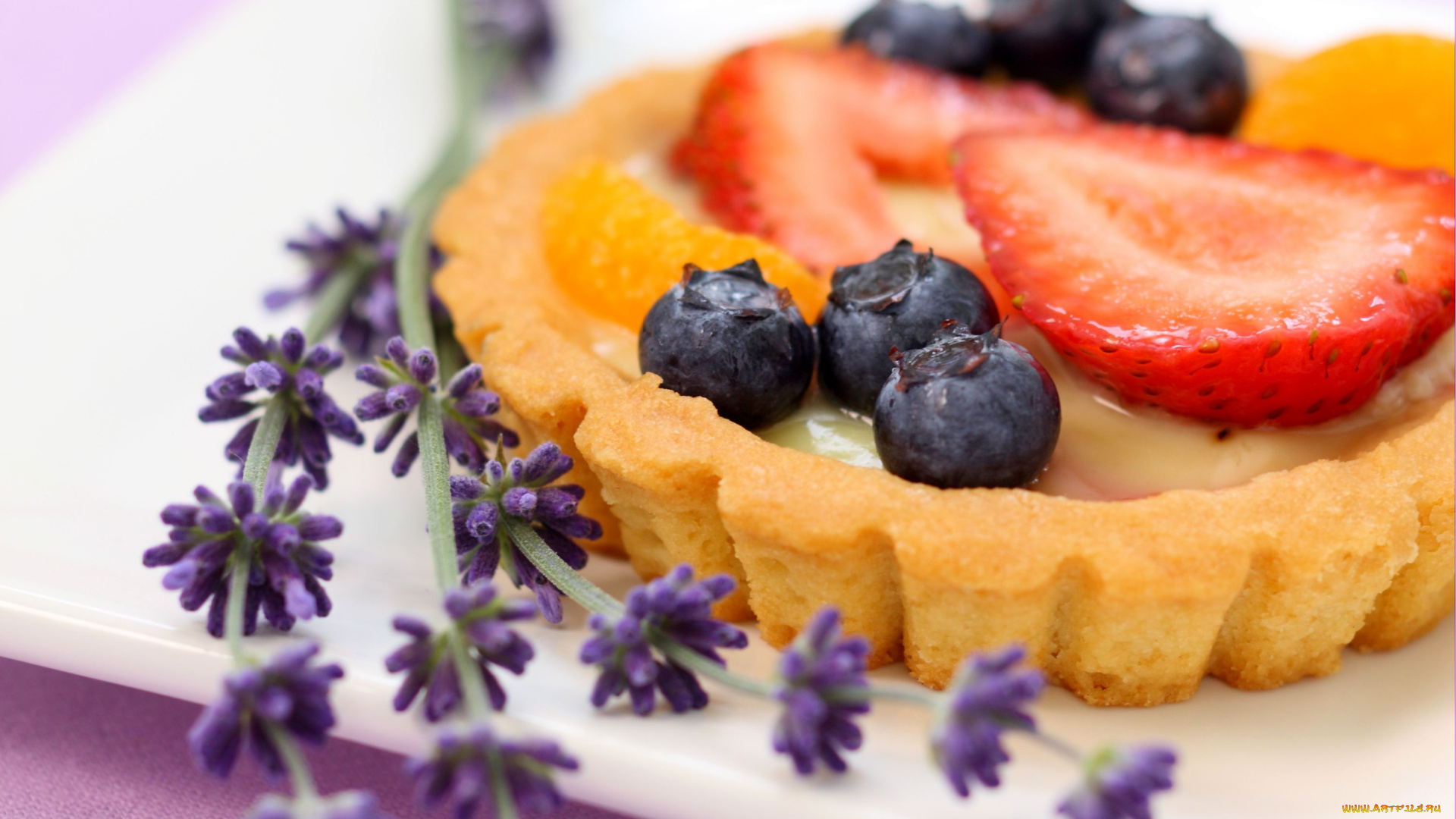 еда, пирожные, кексы, печенье, лаванда, тарталетка, голубика, клубника