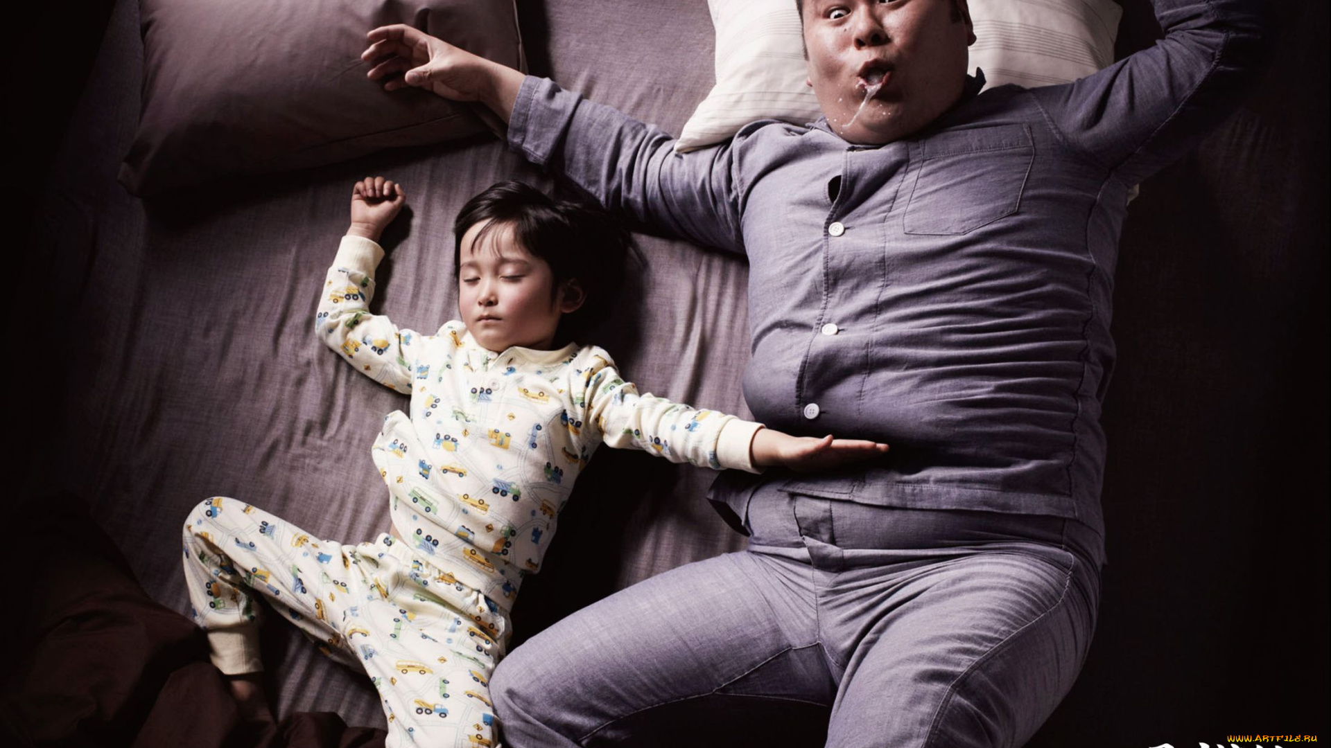 юмор, приколы, ребенок, мужчина, удар, пижамы, карате