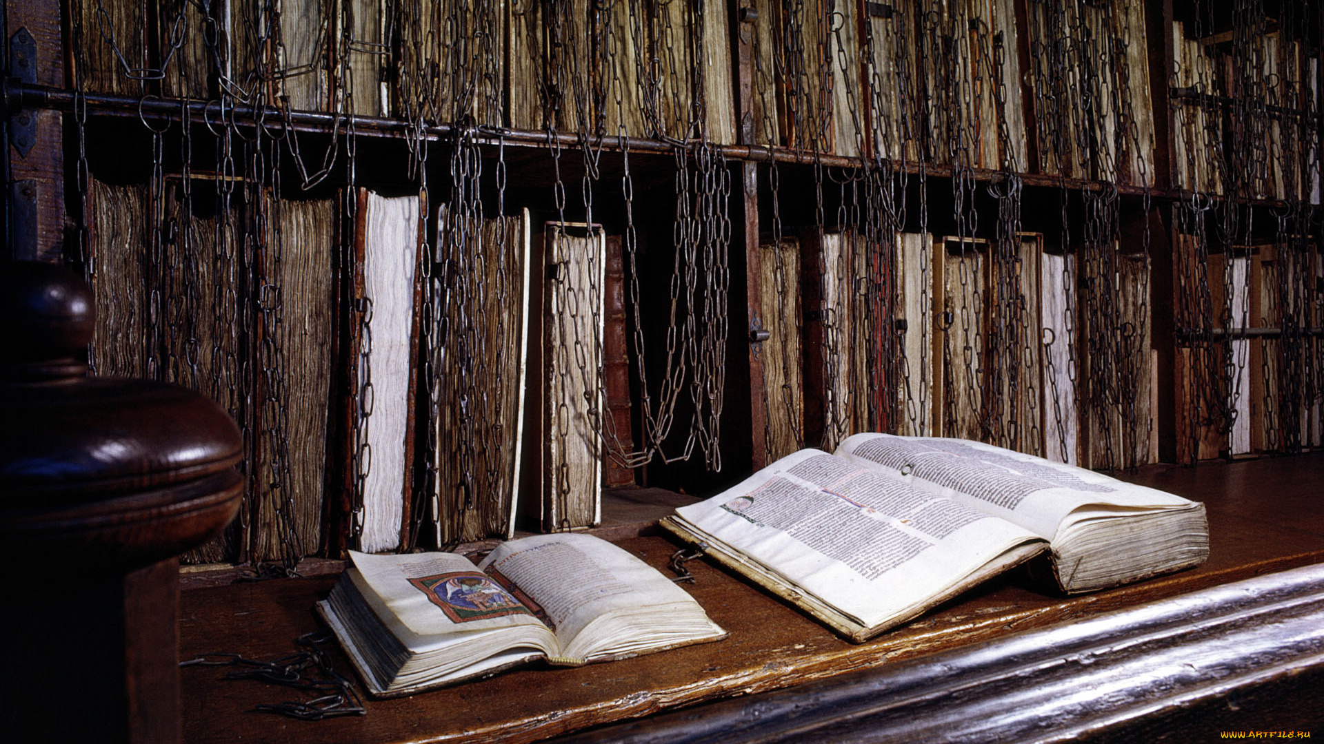 разное, канцелярия, книги, полки