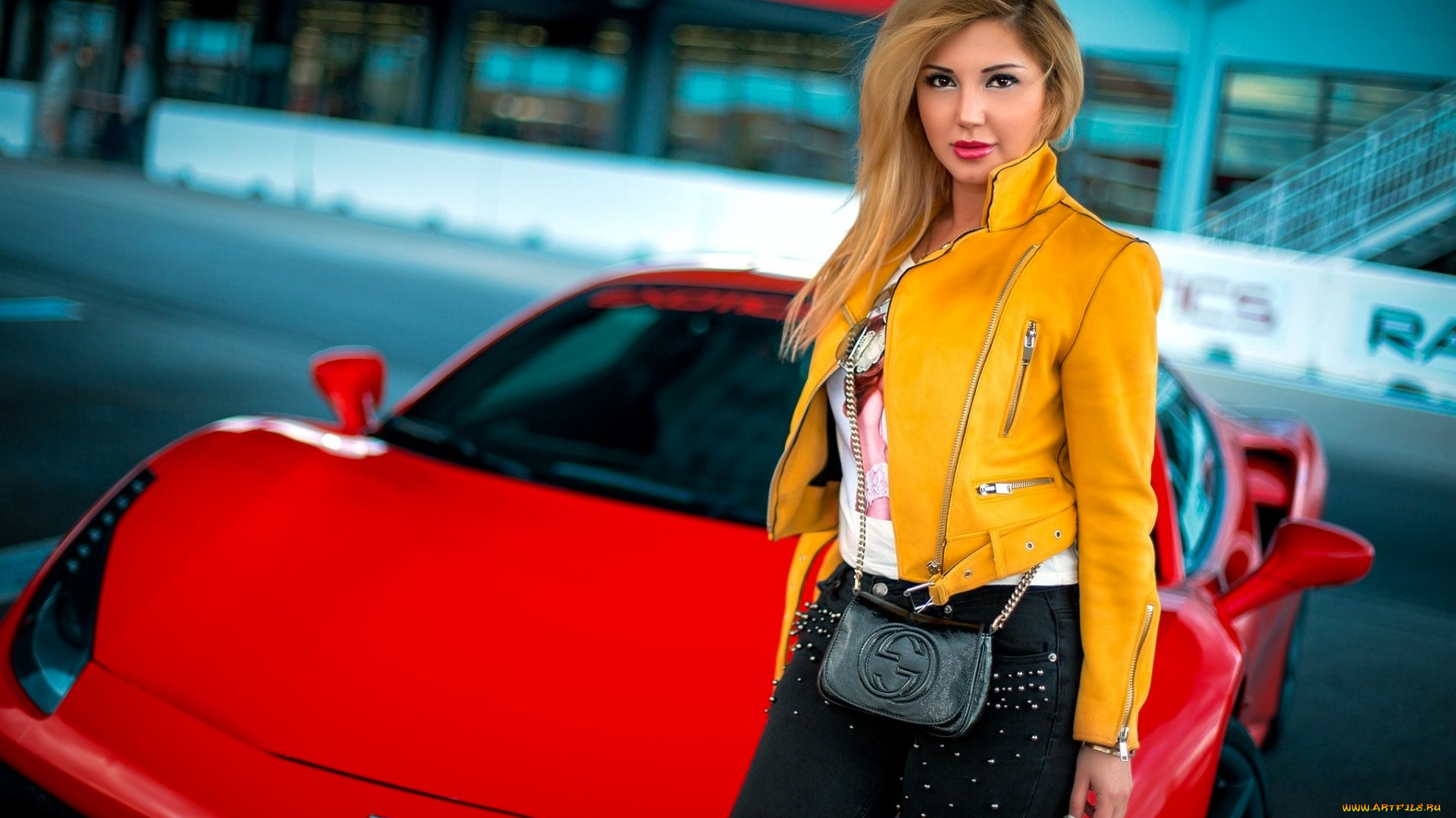 автомобили, -авто, с, девушками, блондинка, куртка, сумочка, феррари, красная
