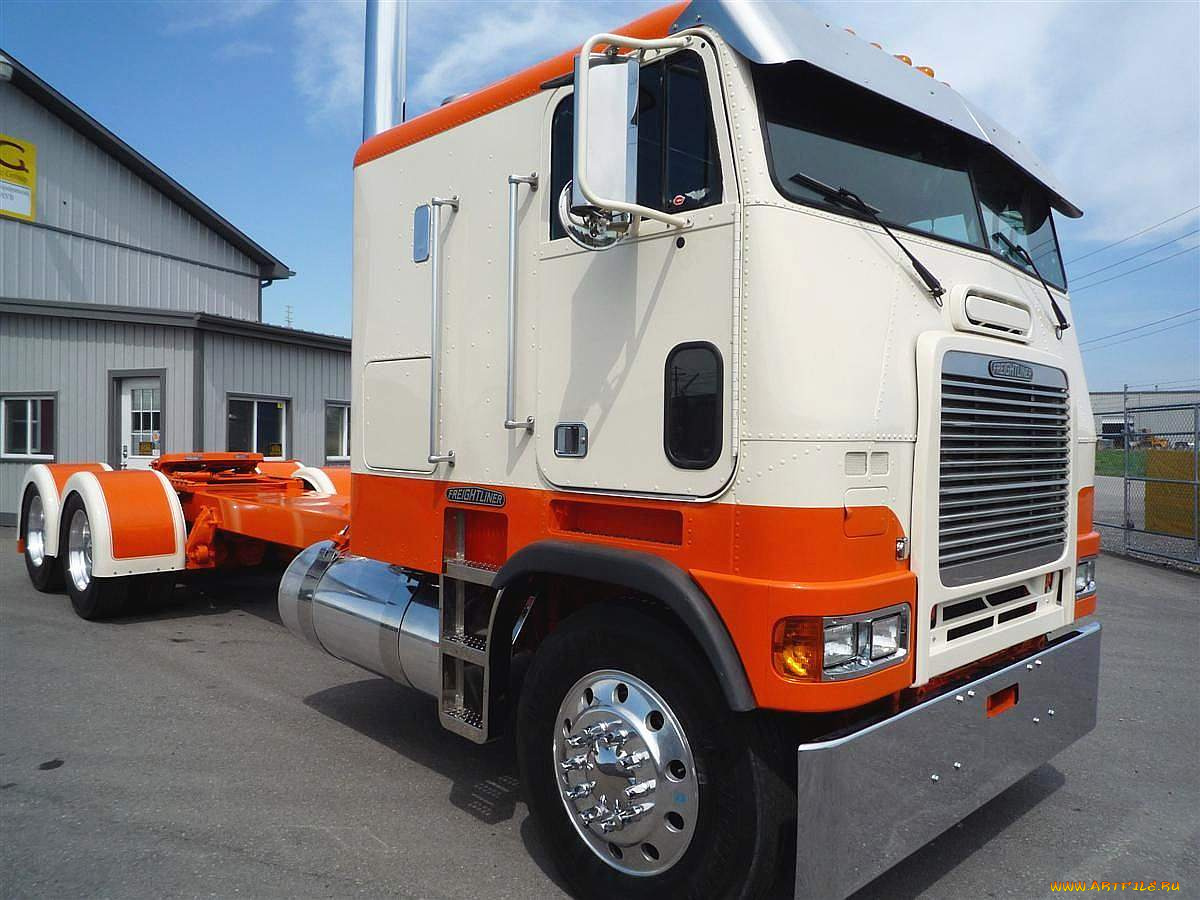 автомобили, freightliner