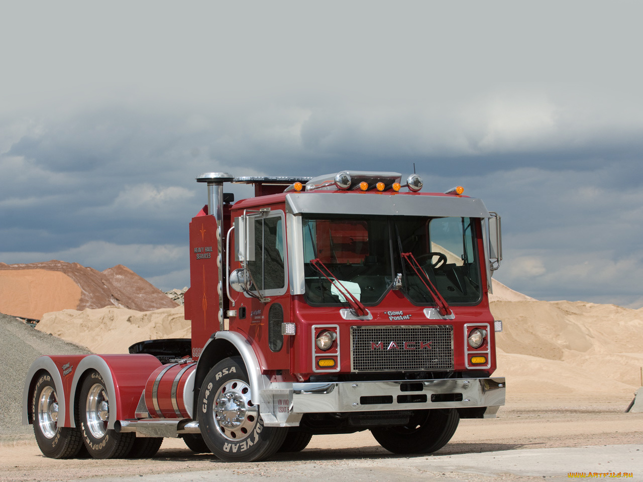 автомобили, mack