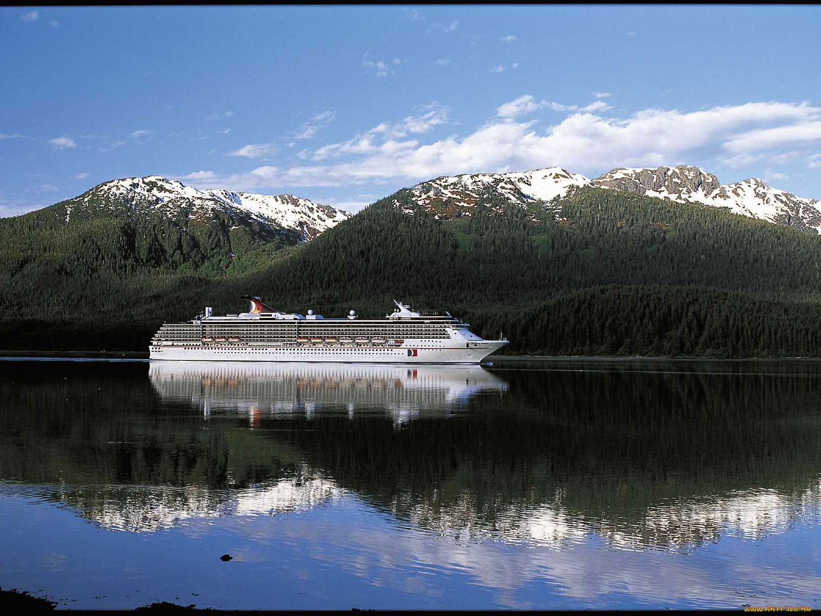 корабли, лайнеры