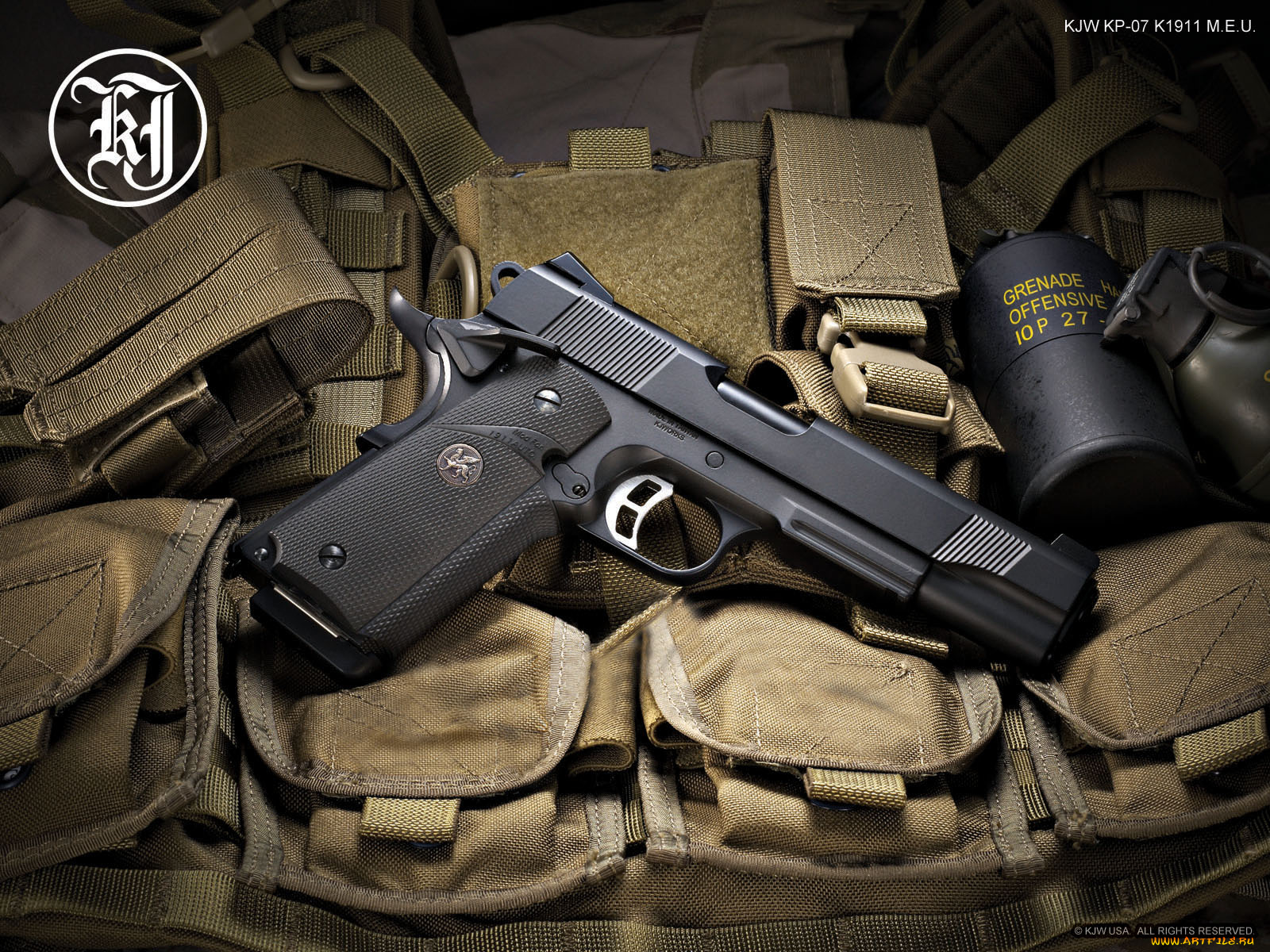 оружие, пистолеты