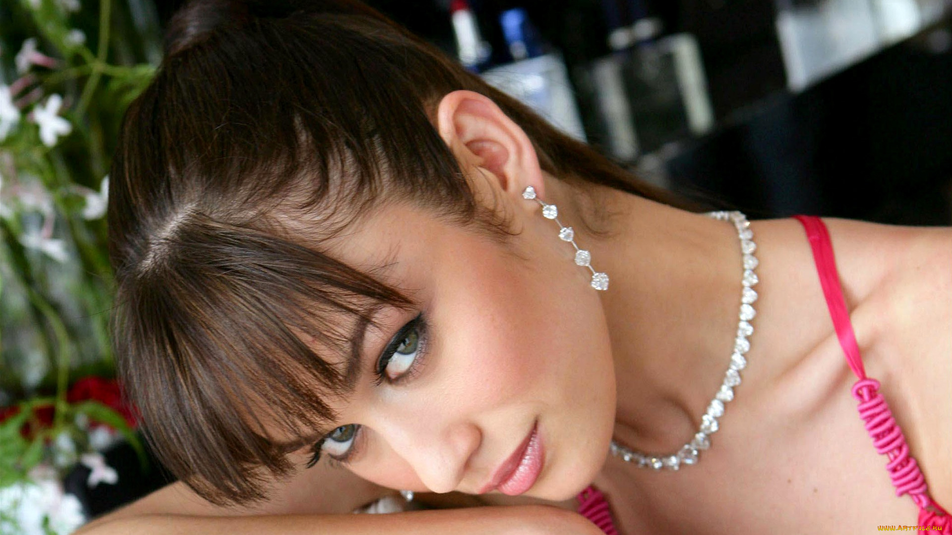 Olga, Kurylenko, девушки