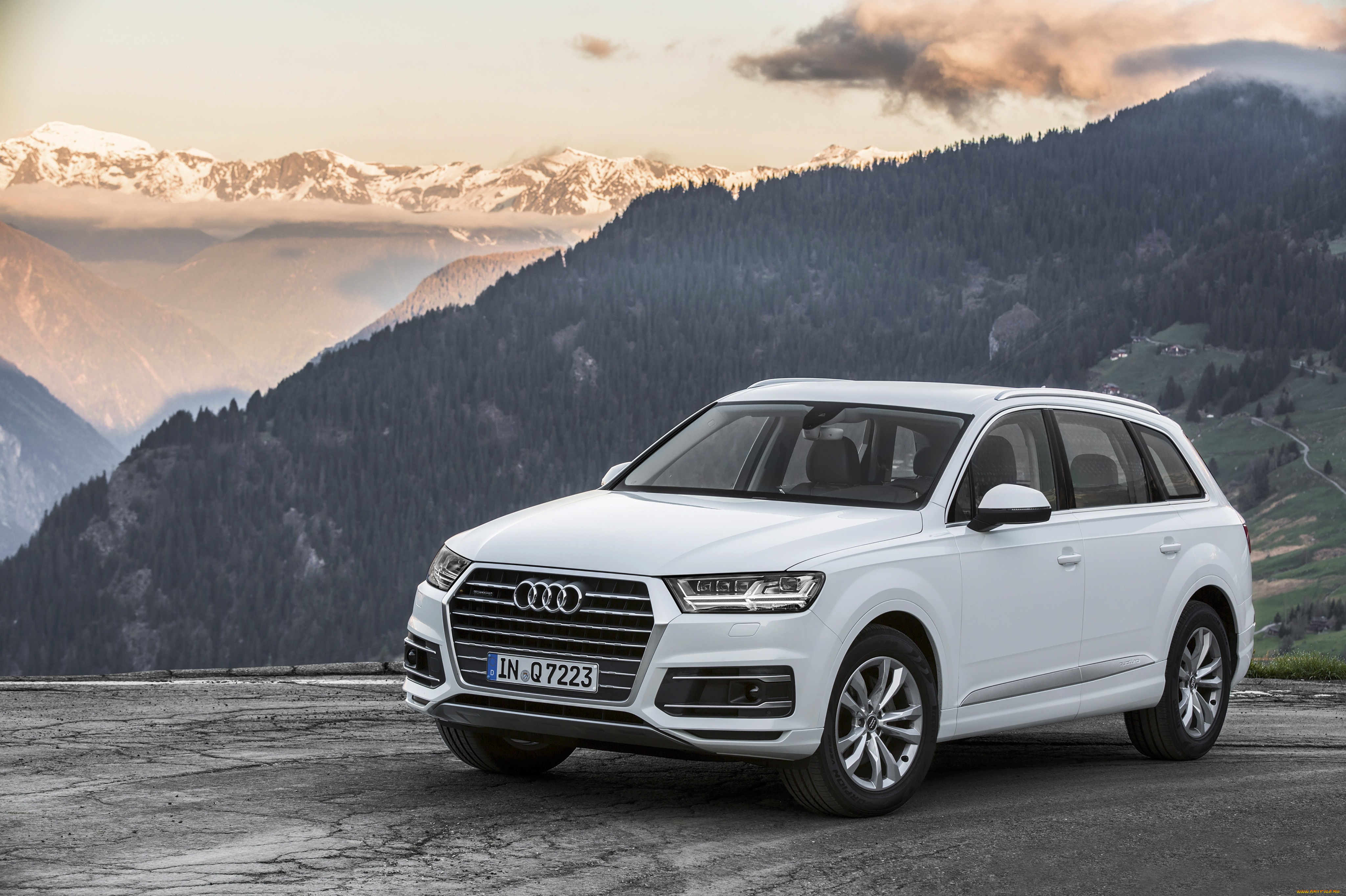 автомобили, audi, q7, 2015г, tdi, quattro, светлый