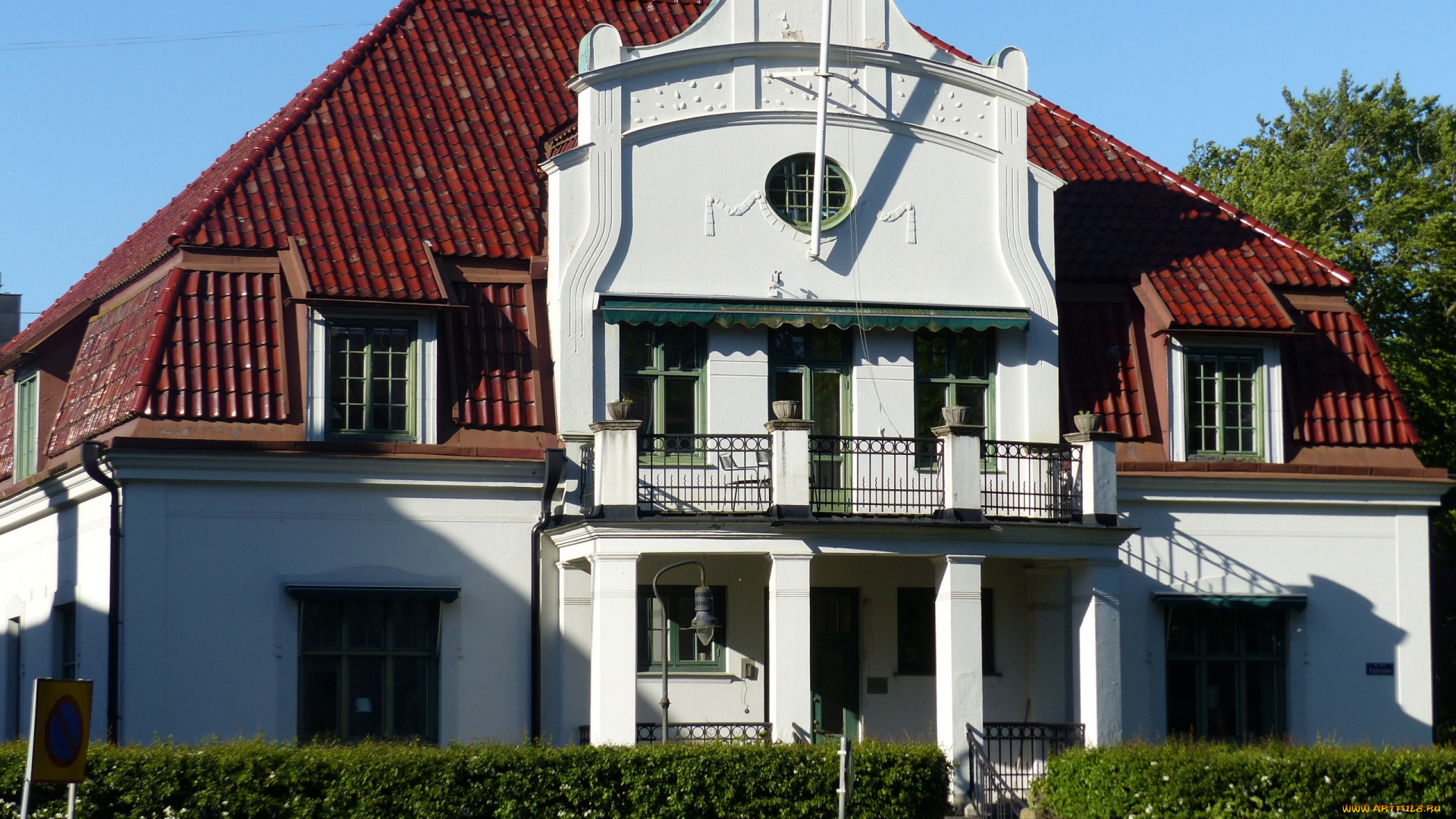 города, -, здания, , дома, черепичная, крыша, дом, двухэтажный