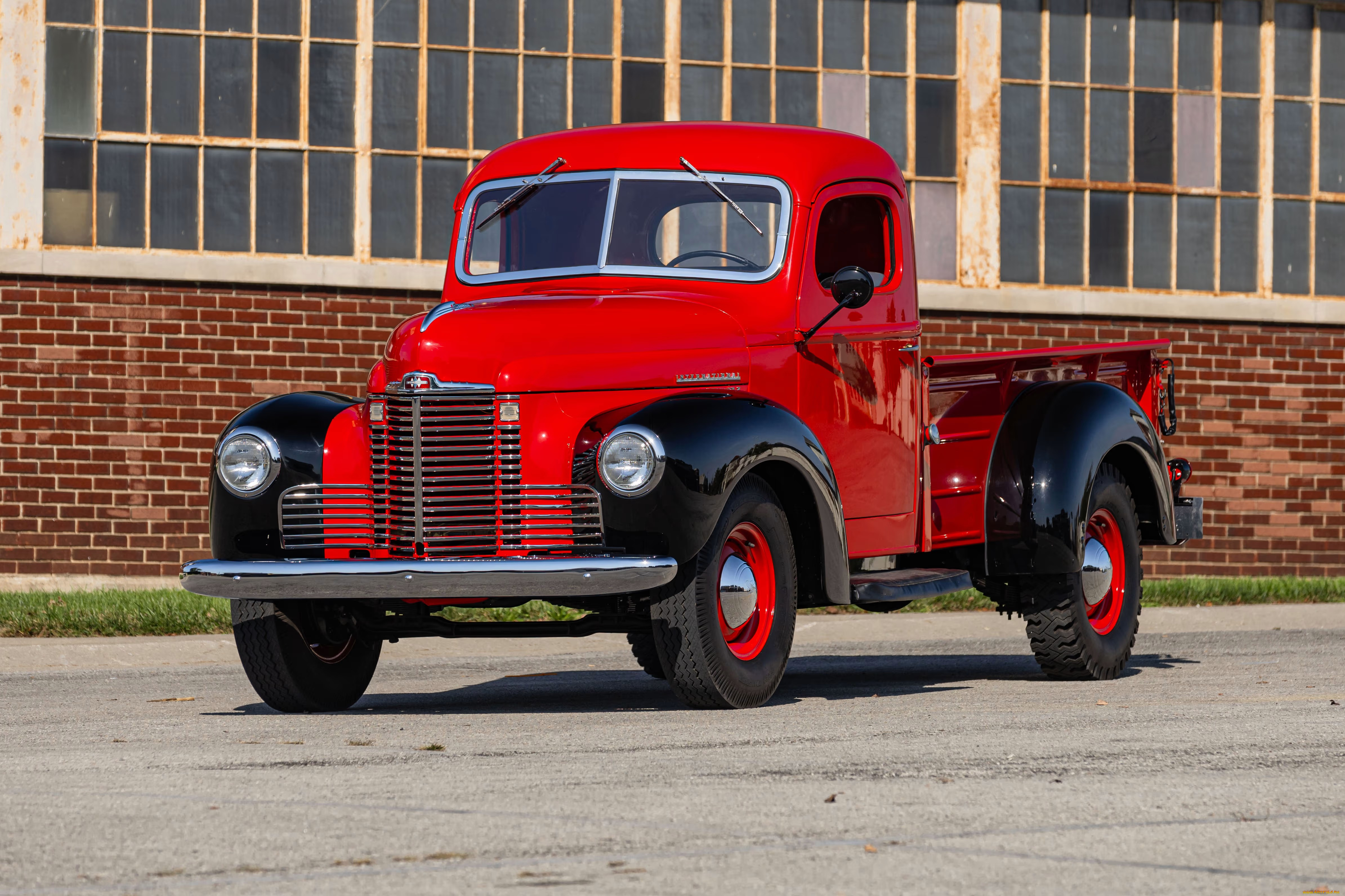 автомобили, international