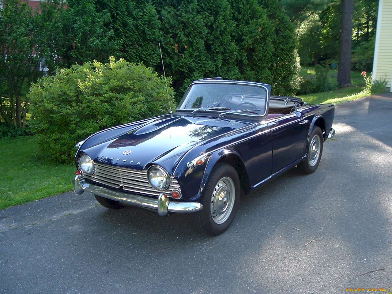 автомобили, triumph