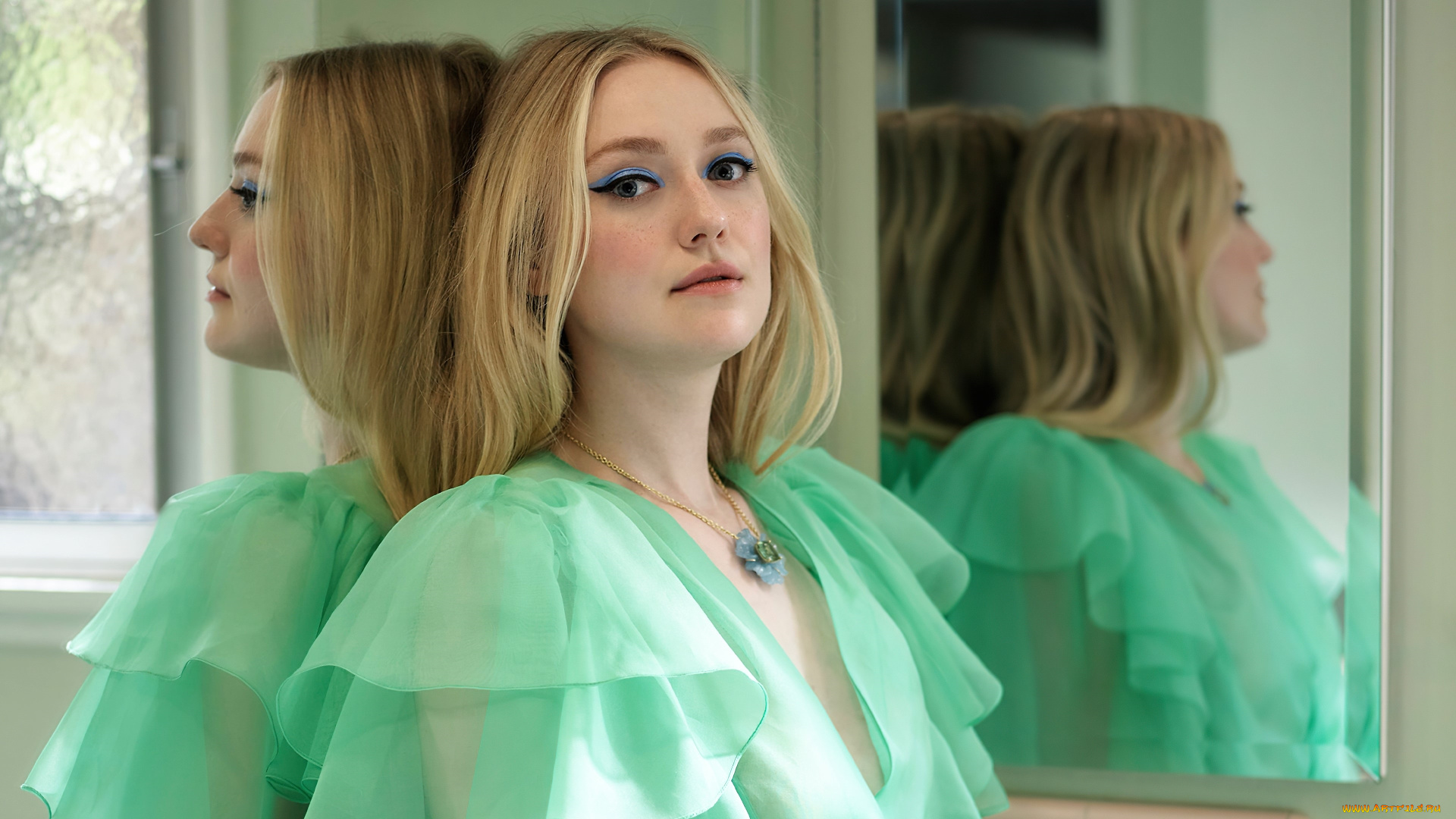девушки, dakota, fanning, блондинка, наряд, зеркало