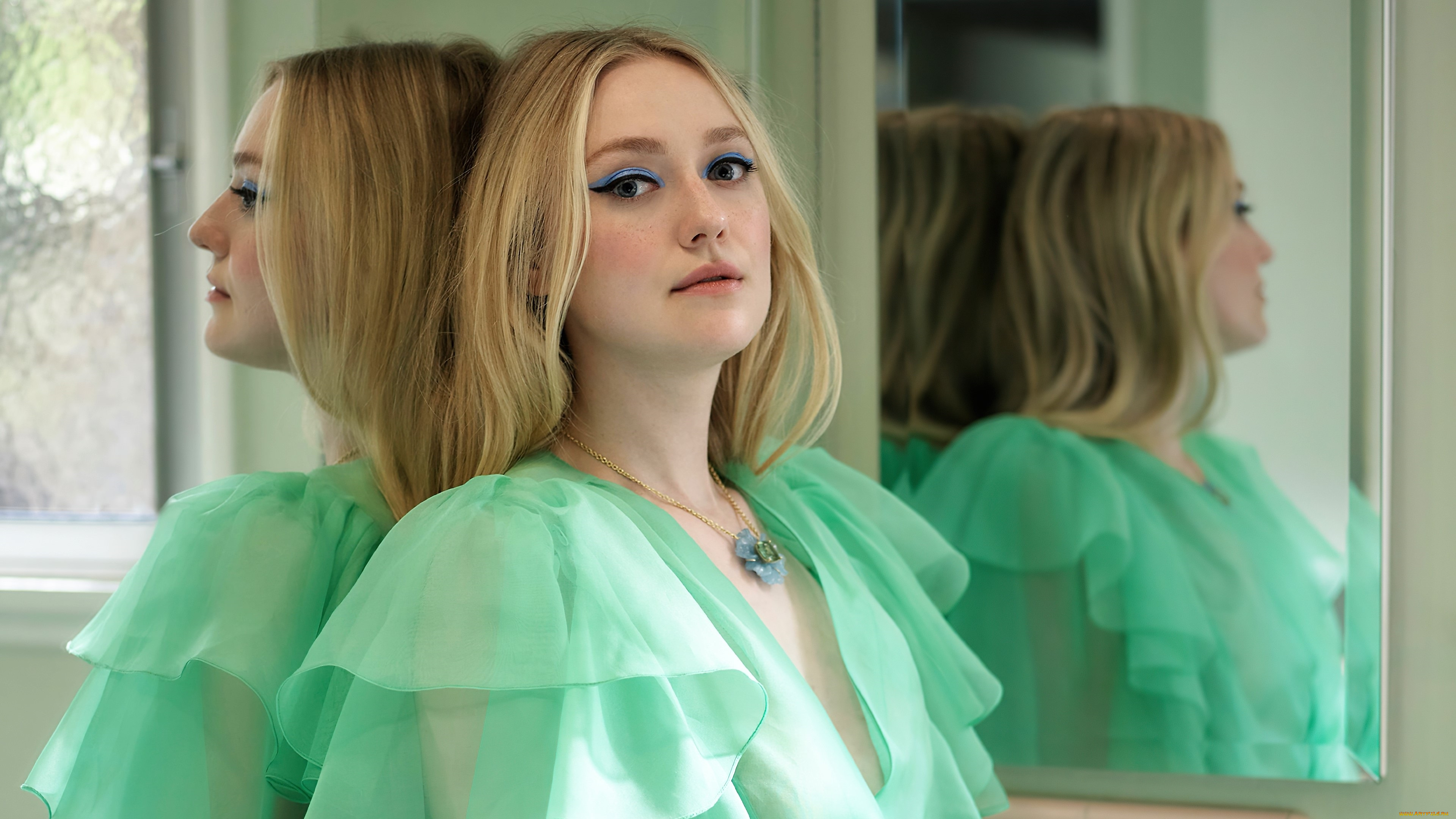 девушки, dakota, fanning, блондинка, наряд, зеркало
