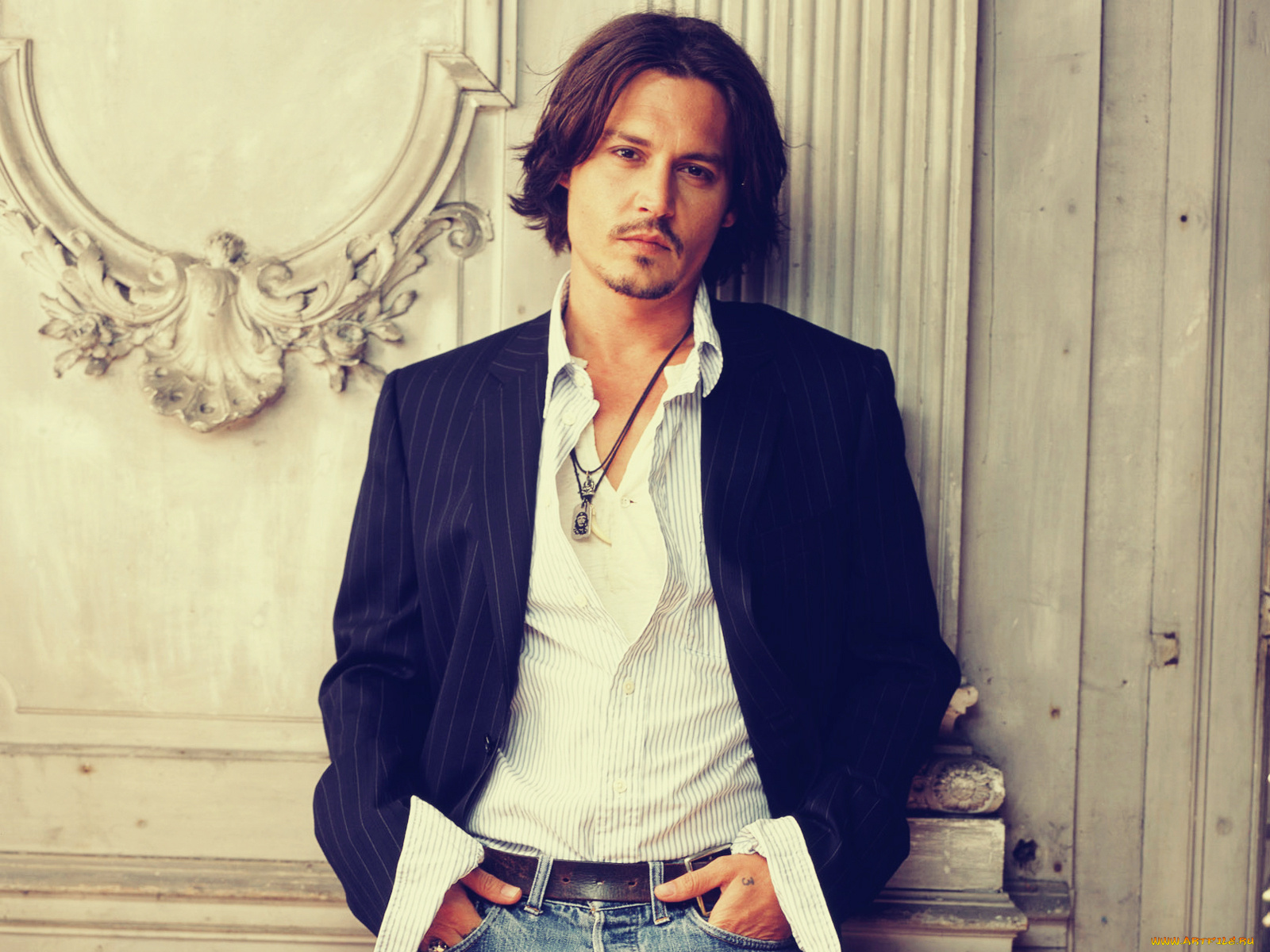 мужчины, johnny, depp, джинсы, пиджак, медальоны