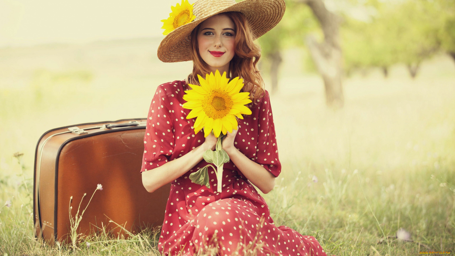 девушки, -, рыжеволосые, и, разноцветные, чемодан, шляпа, подсолнух, улыбка