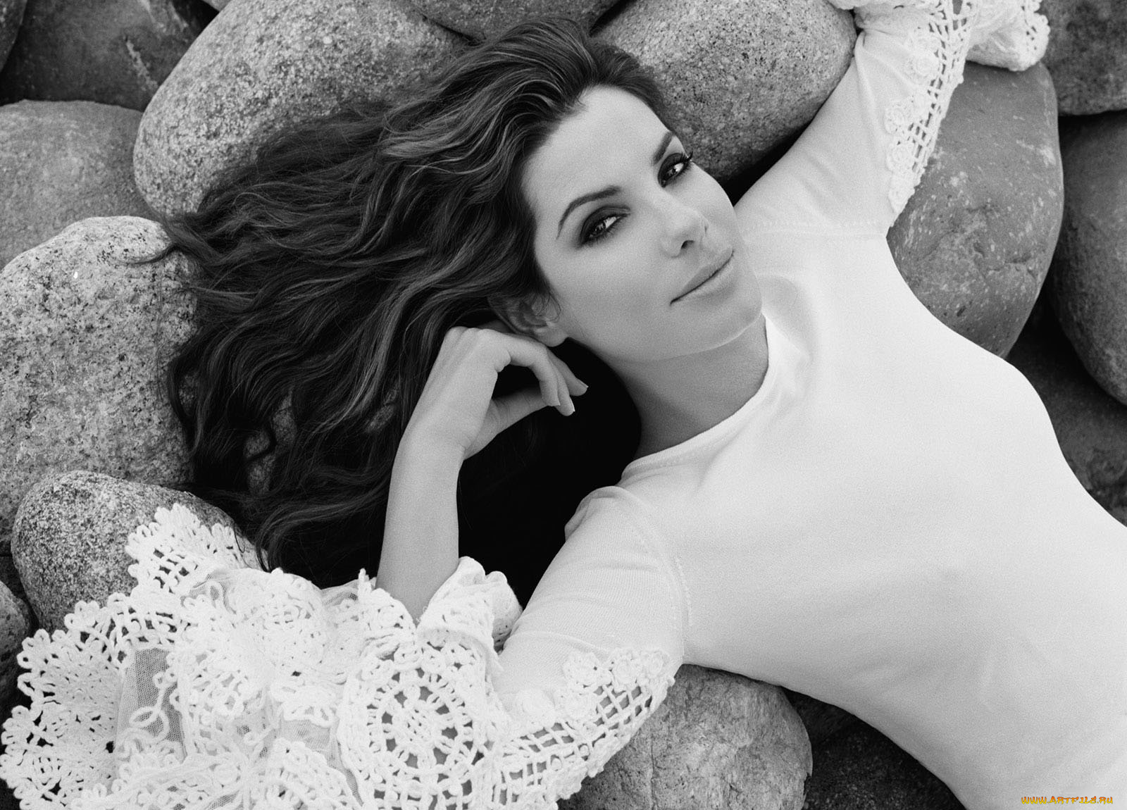 Sandra, Bullock, девушки, , , улыбка, кружева, волосы, черно-белый