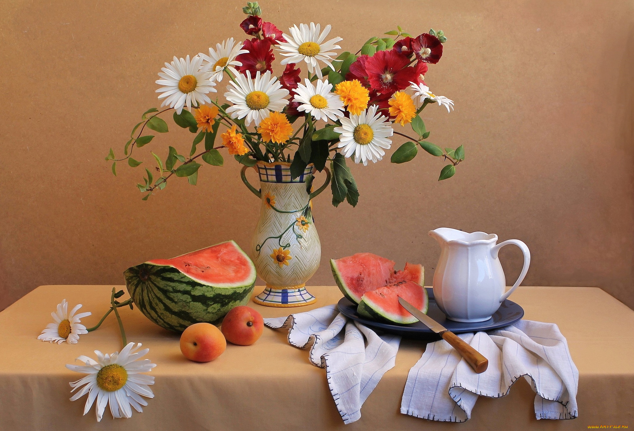 еда, натюрморт, абрикосы, ромашки, арбуз, мальвы