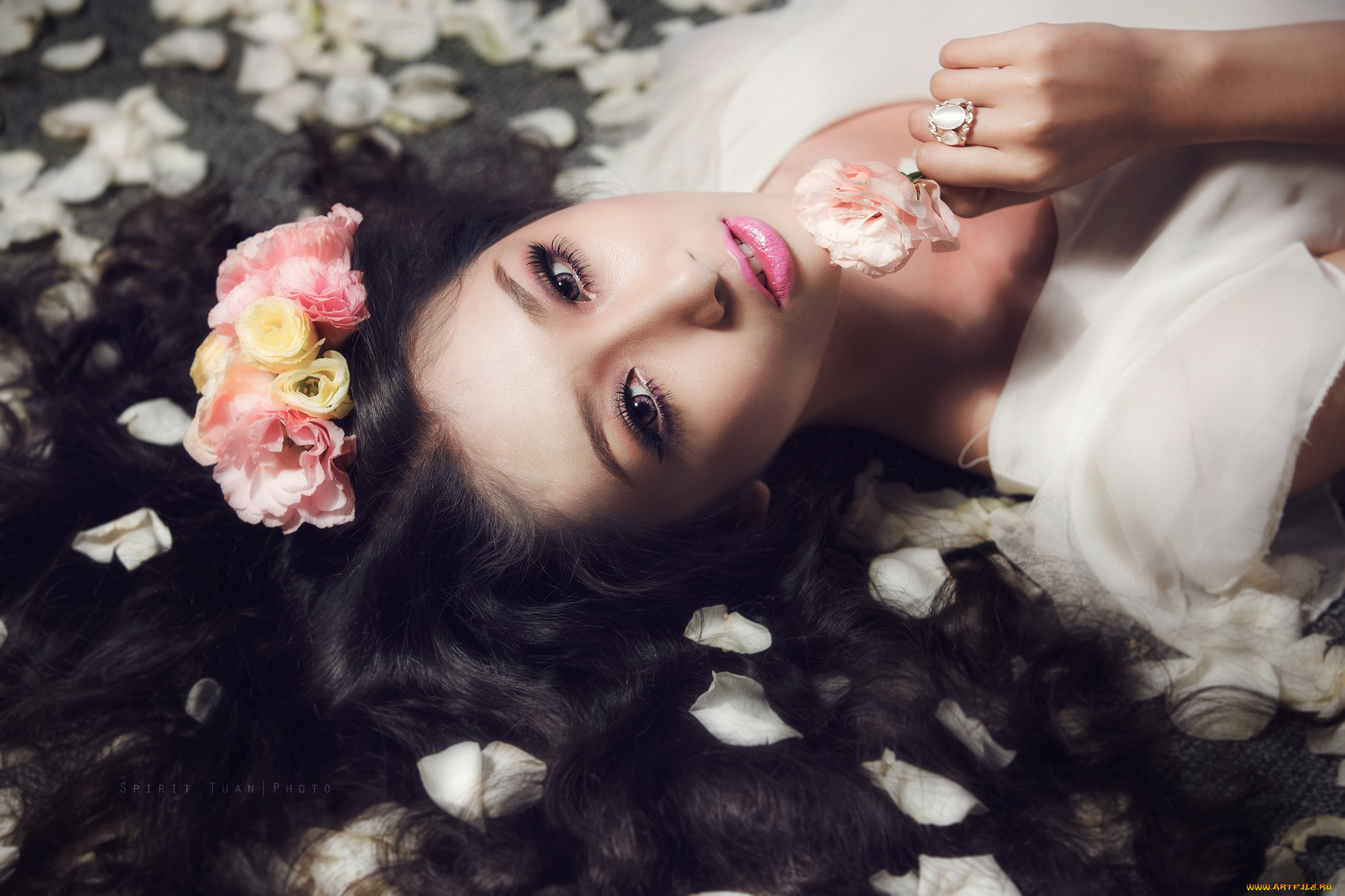 девушки, kelly, khoa, nguyen, лепестки