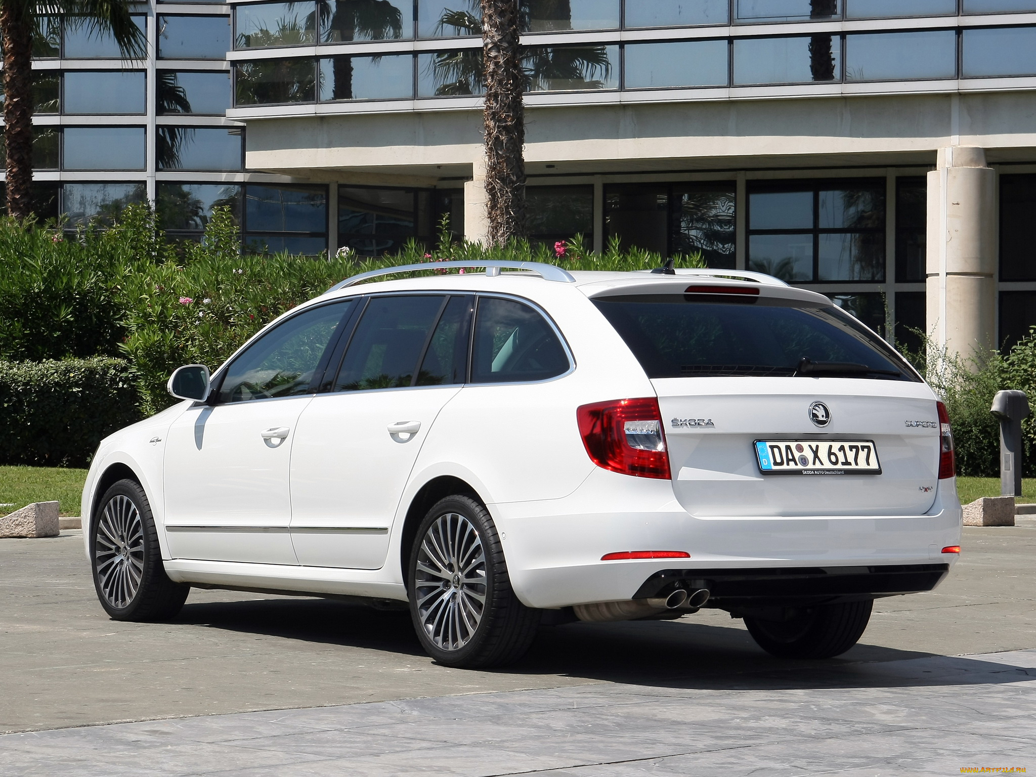 автомобили, skoda, светлый, 4x4, 2013г, klement, combi, laurin, superb