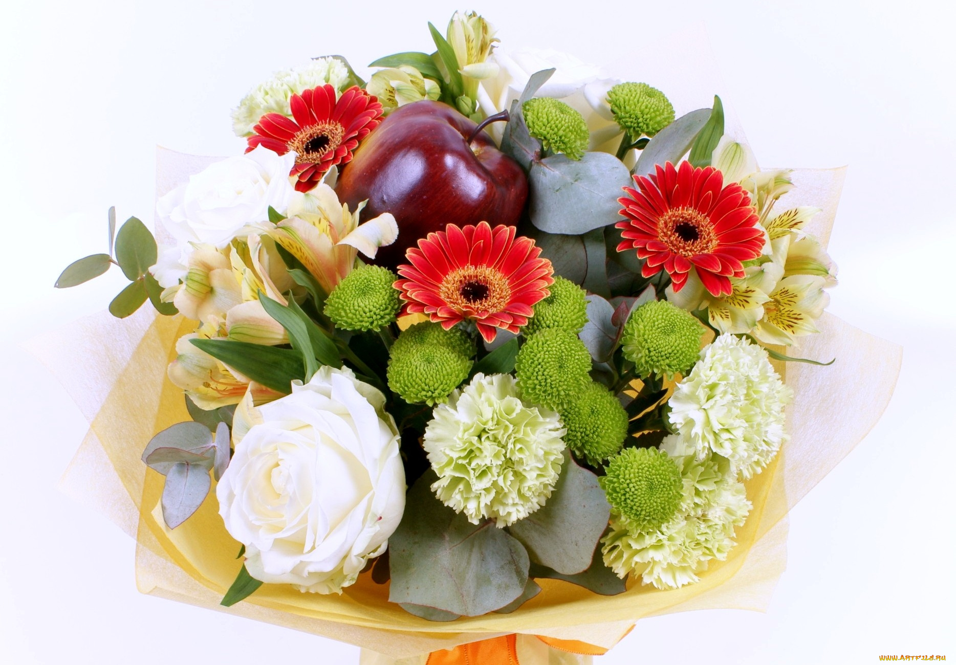 цветы, букеты, композиции, гвоздики, хризантемы, яблоко, розы, герберы