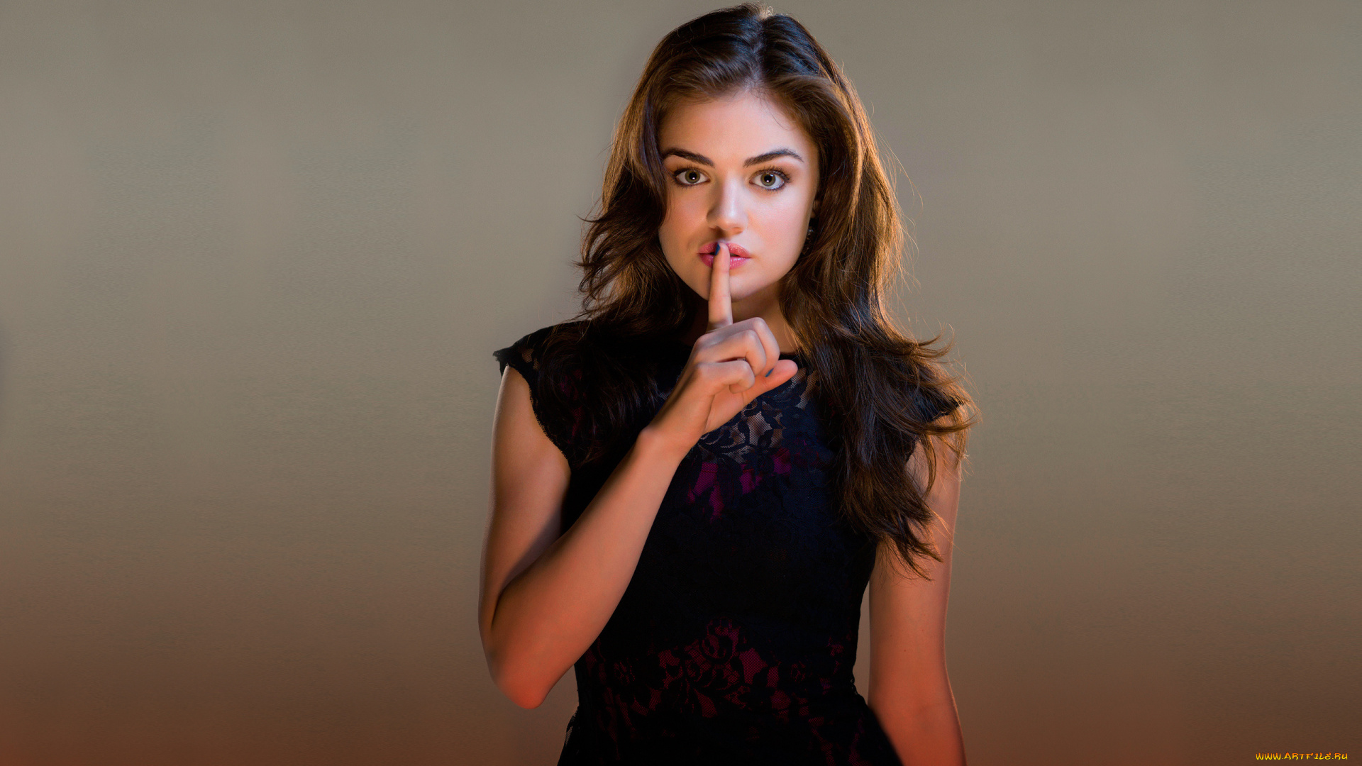 девушки, lucy, hale, жест