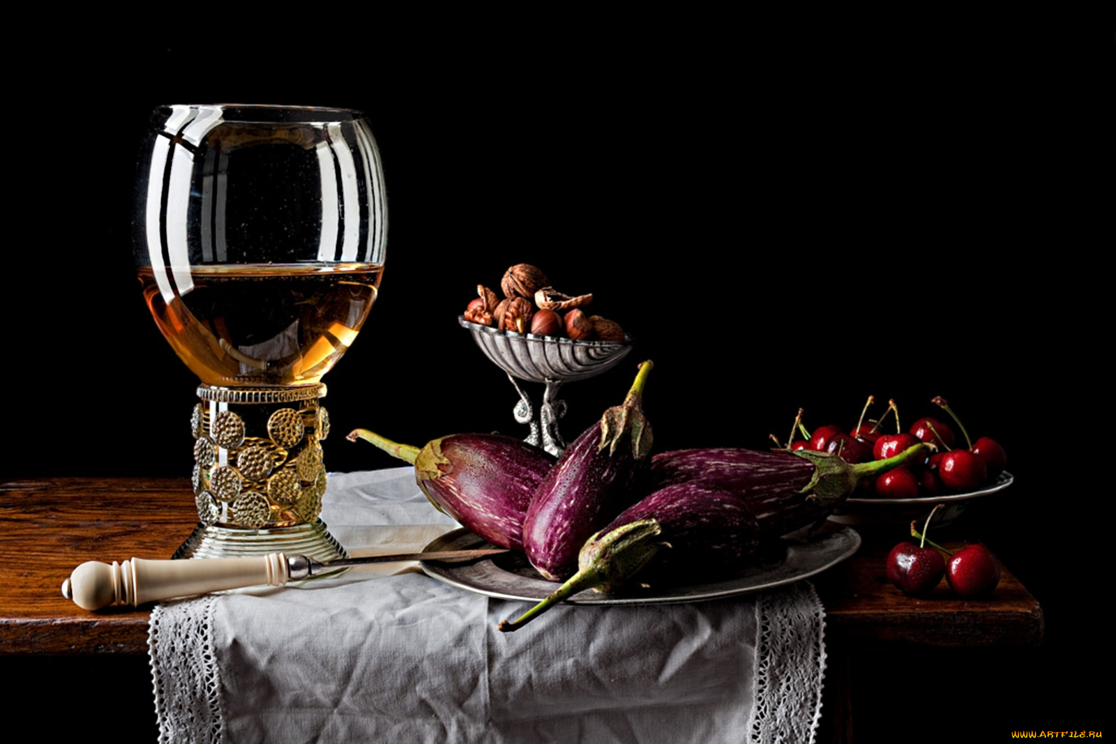еда, натюрморт, черешни, орехи, бокал, баклажаны
