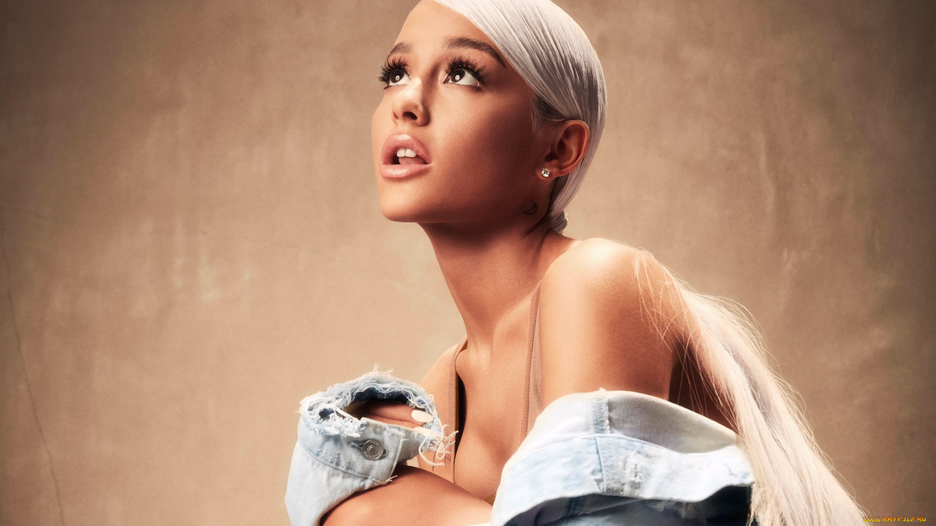 девушки, ariana, grande, блондинка, куртка