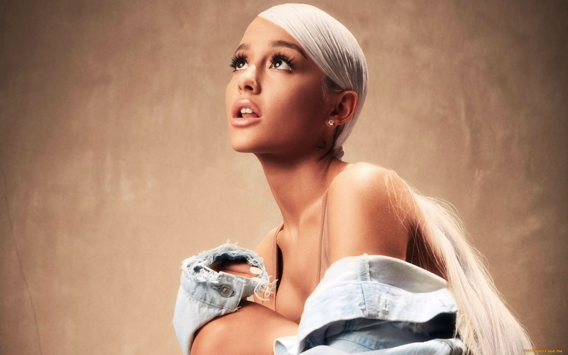 девушки, ariana, grande, блондинка, куртка